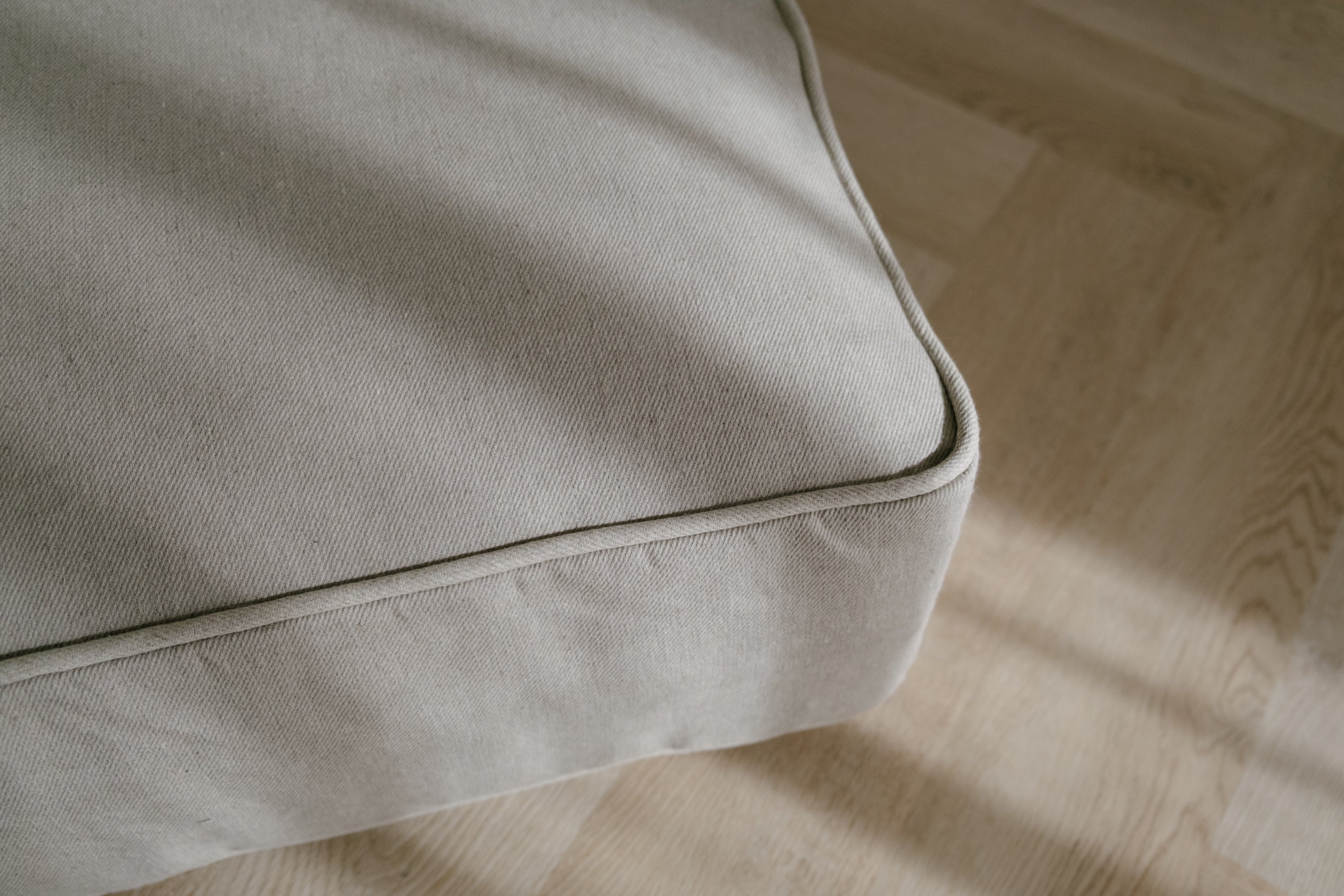 Natural Hemp Fiber Dog Bed with RemovableLinen Cover - Pet Pouf for Large & Small Dogs Thick Breathable Mat Pad Pet Cushion