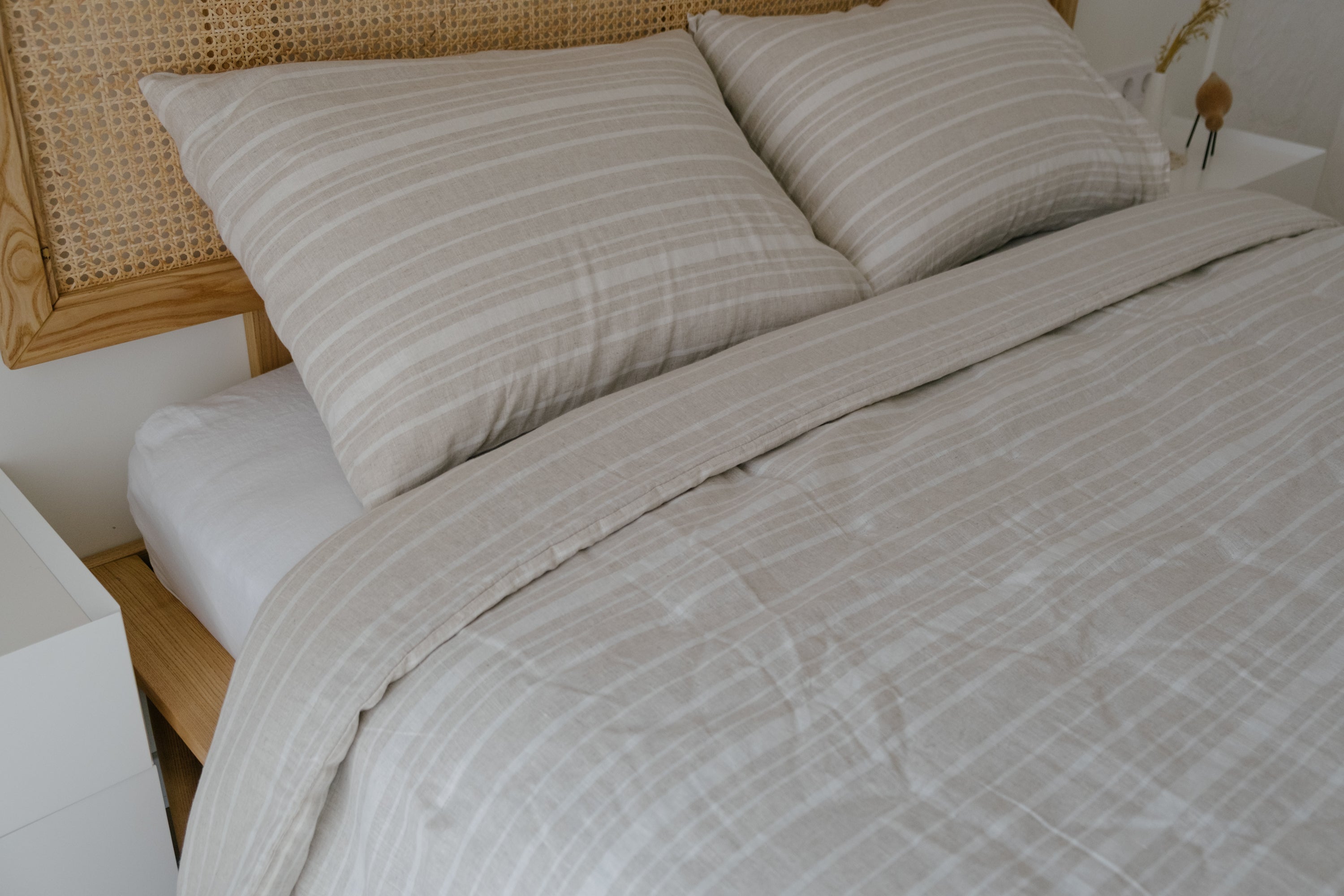 Linen Pillowcases Linen Washed Fabric in Stripe/ White / Green / Black/ Pink Custom sizes Make to order Pillow Cover