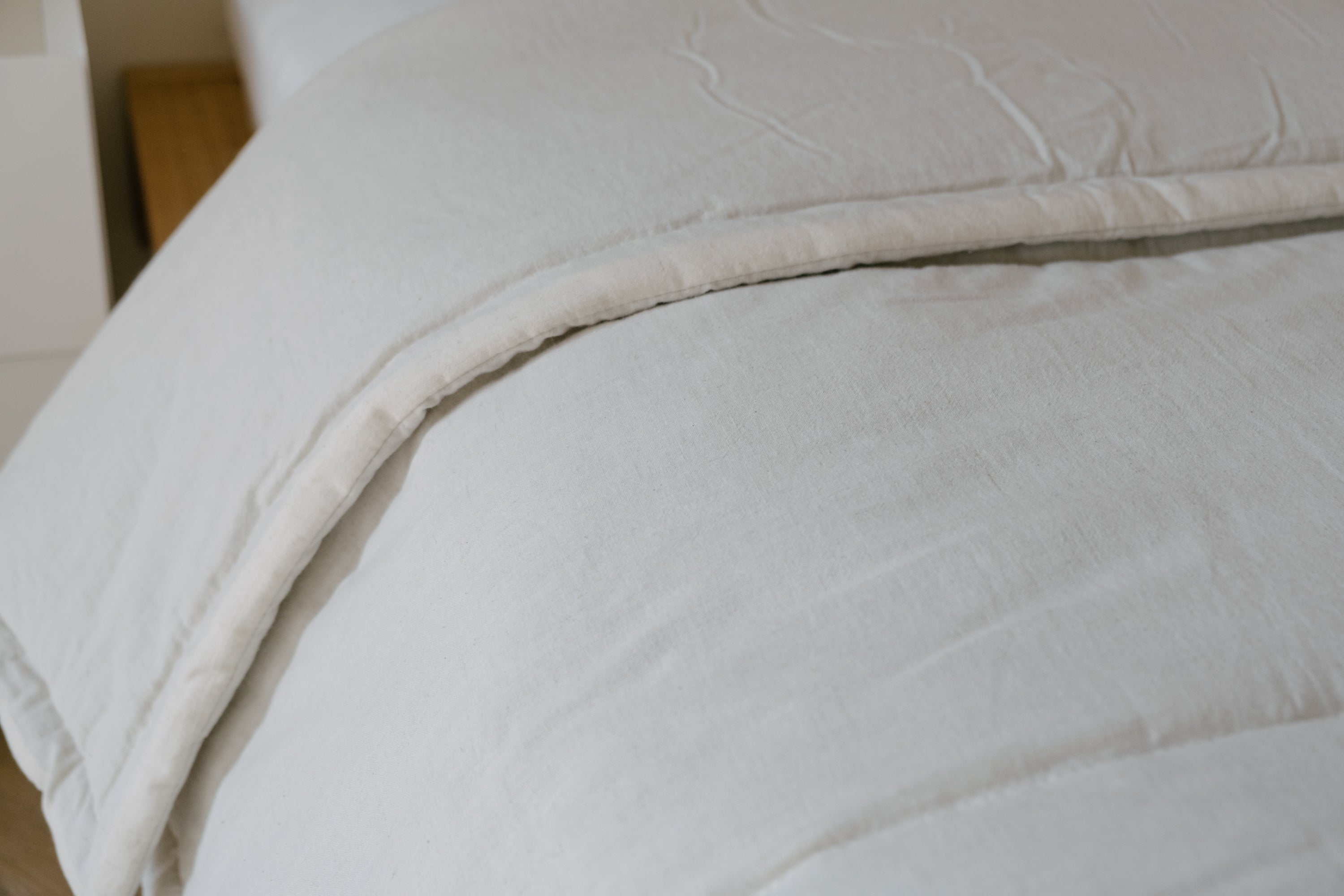 Hemp Linen Blanket – Hemp Fiber filled Comforter in Natural non-dyed Soft Washed Linen Cotton fabric, Breathable Natural Bedding