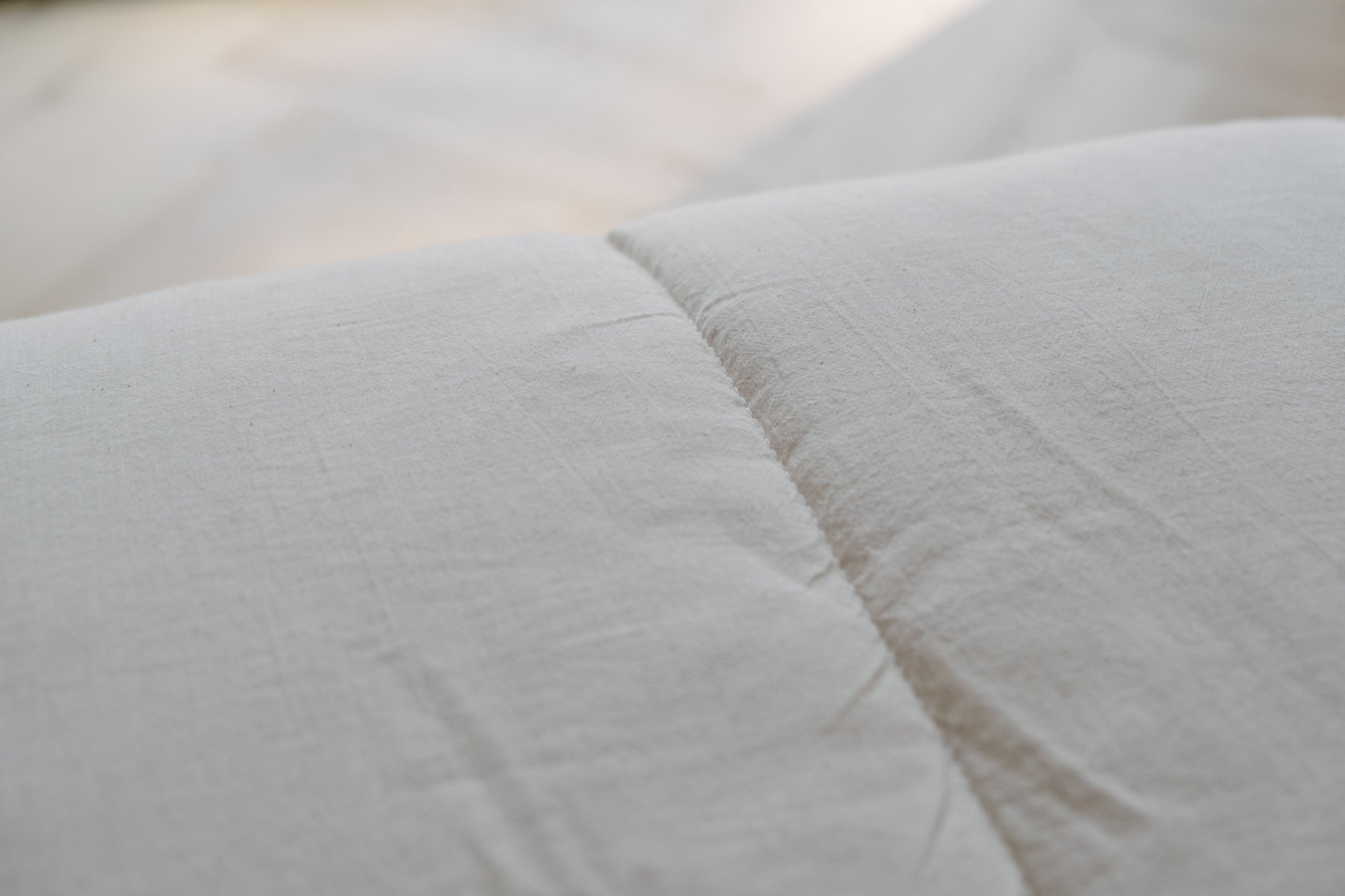 Hemp Linen Blanket – Hemp Fiber filled Comforter in Natural non-dyed Soft Washed Linen Cotton fabric, Breathable Natural Bedding