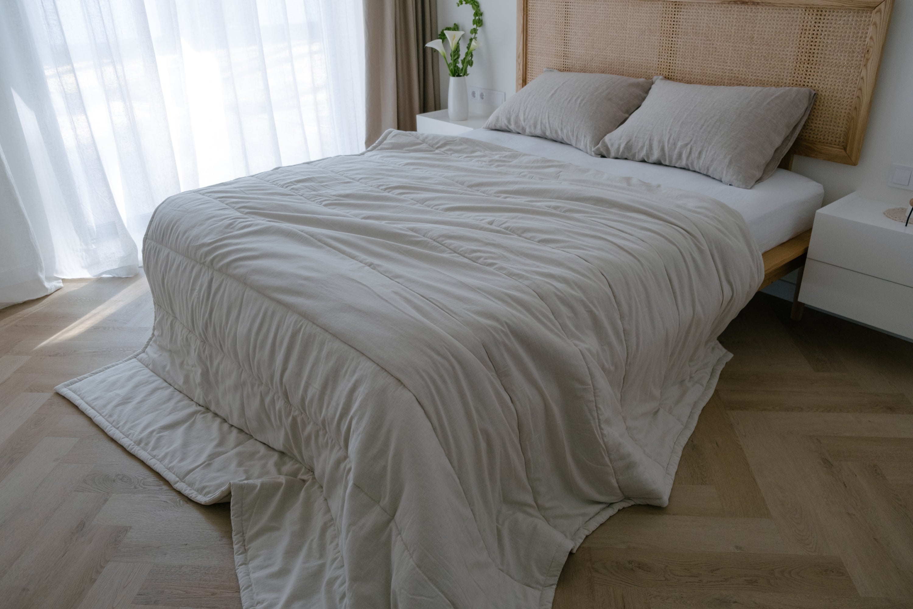 Hemp Linen Blanket – Hemp Fiber filled Comforter in Natural non-dyed Soft Washed Linen Cotton fabric, Breathable Natural Bedding