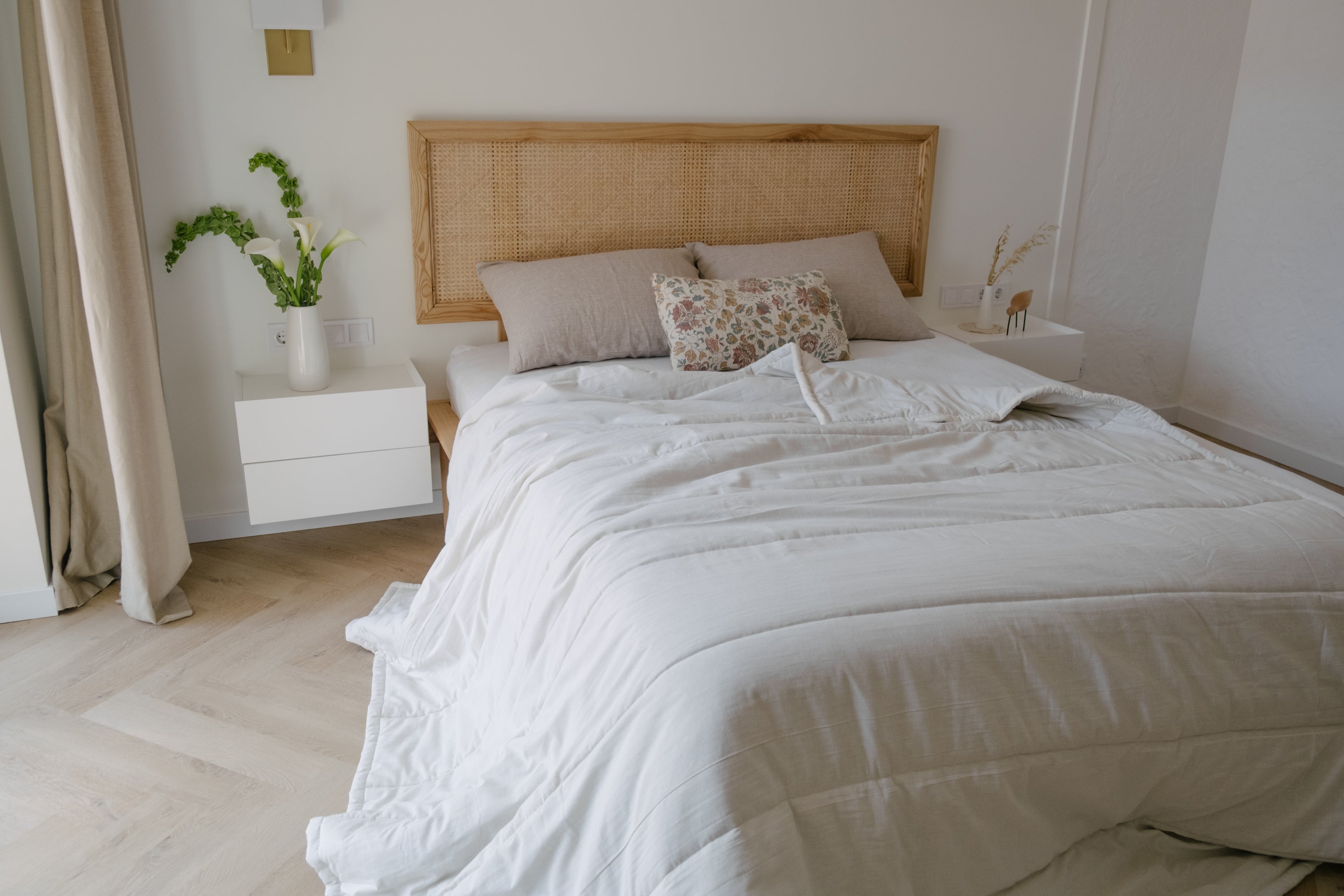 Hemp Summer Blanket 200gsm – Hemp Fiber filled Lightweight Comforter, Soft Washed Cotton Milk Color, Breathable Natural Bedding, Quilt