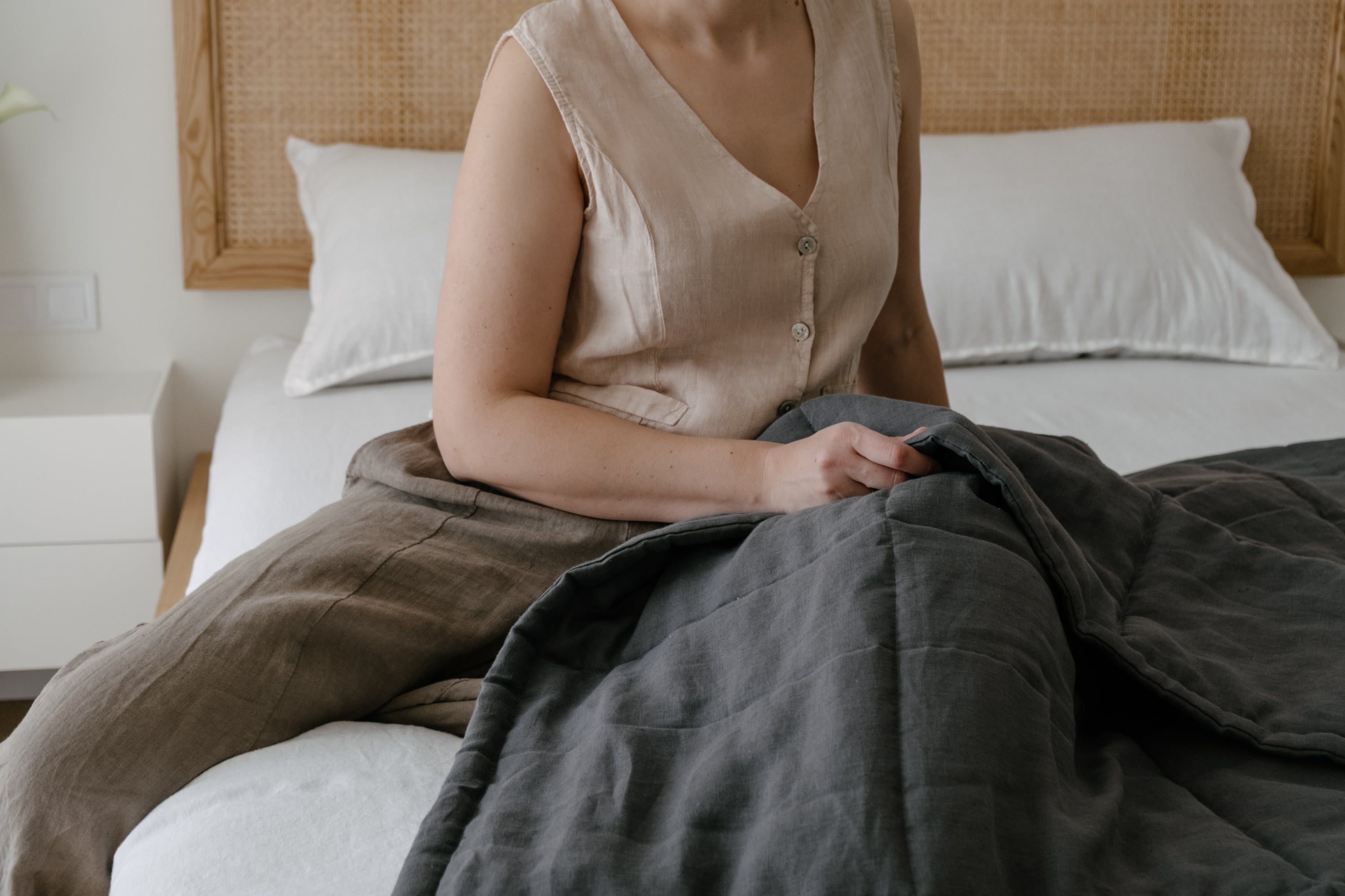 Thick 400gr.m2 Natural Hemp Linen Blanket Graphite Earth Hemp Fiber Filler in Linen Fabric / Hand made