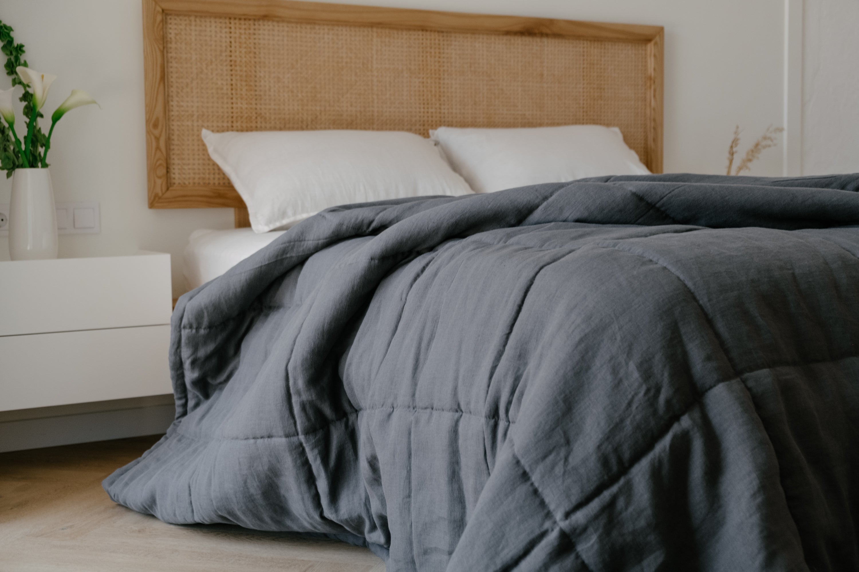 Thick 400gr.m2 Natural Hemp Linen Blanket Graphite Earth Hemp Fiber Filler in Linen Fabric / Hand made