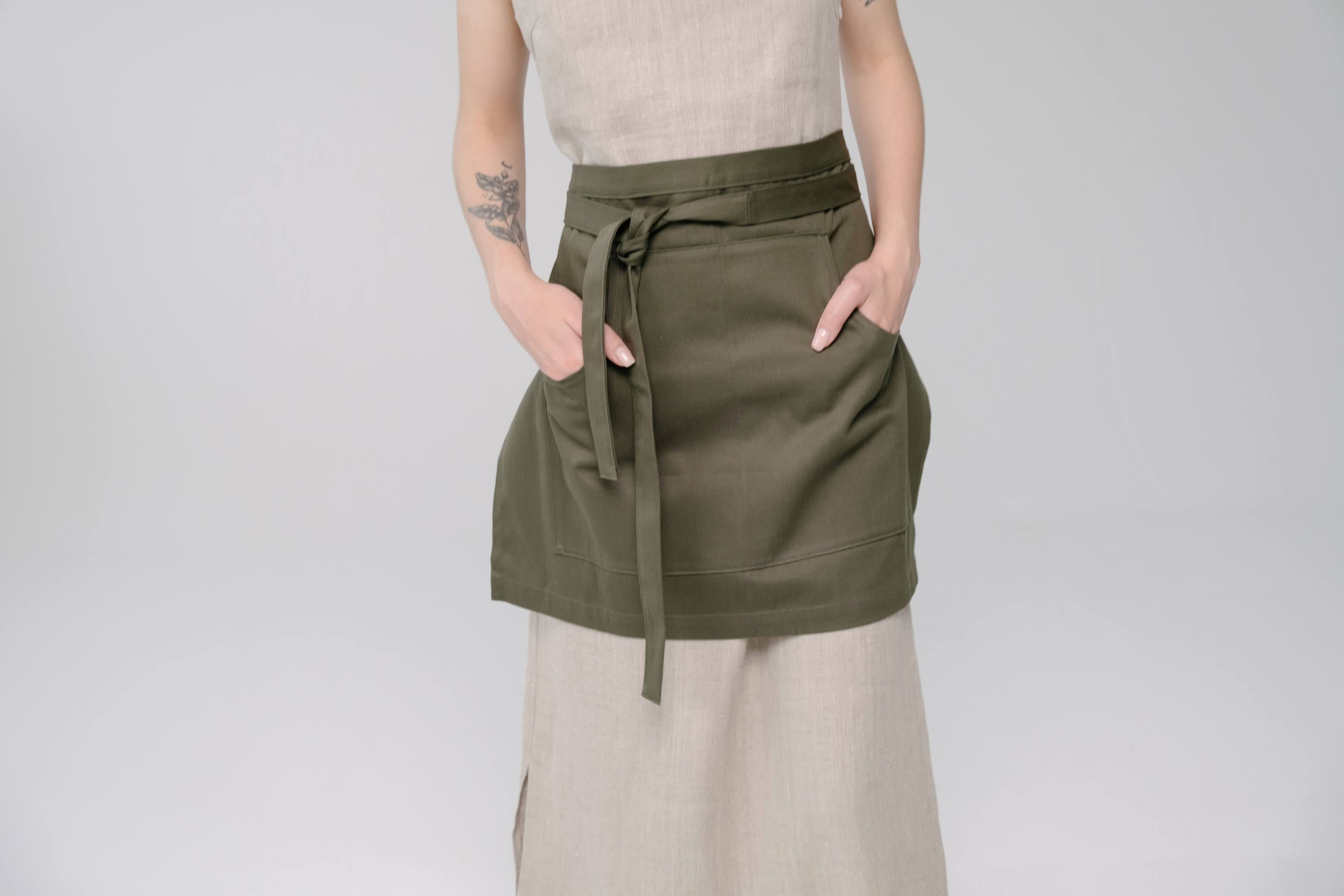 Khaki Cotton Waist Apron, natural bistro apron half apron with pockets Personalized Embroidery Apron for women, men