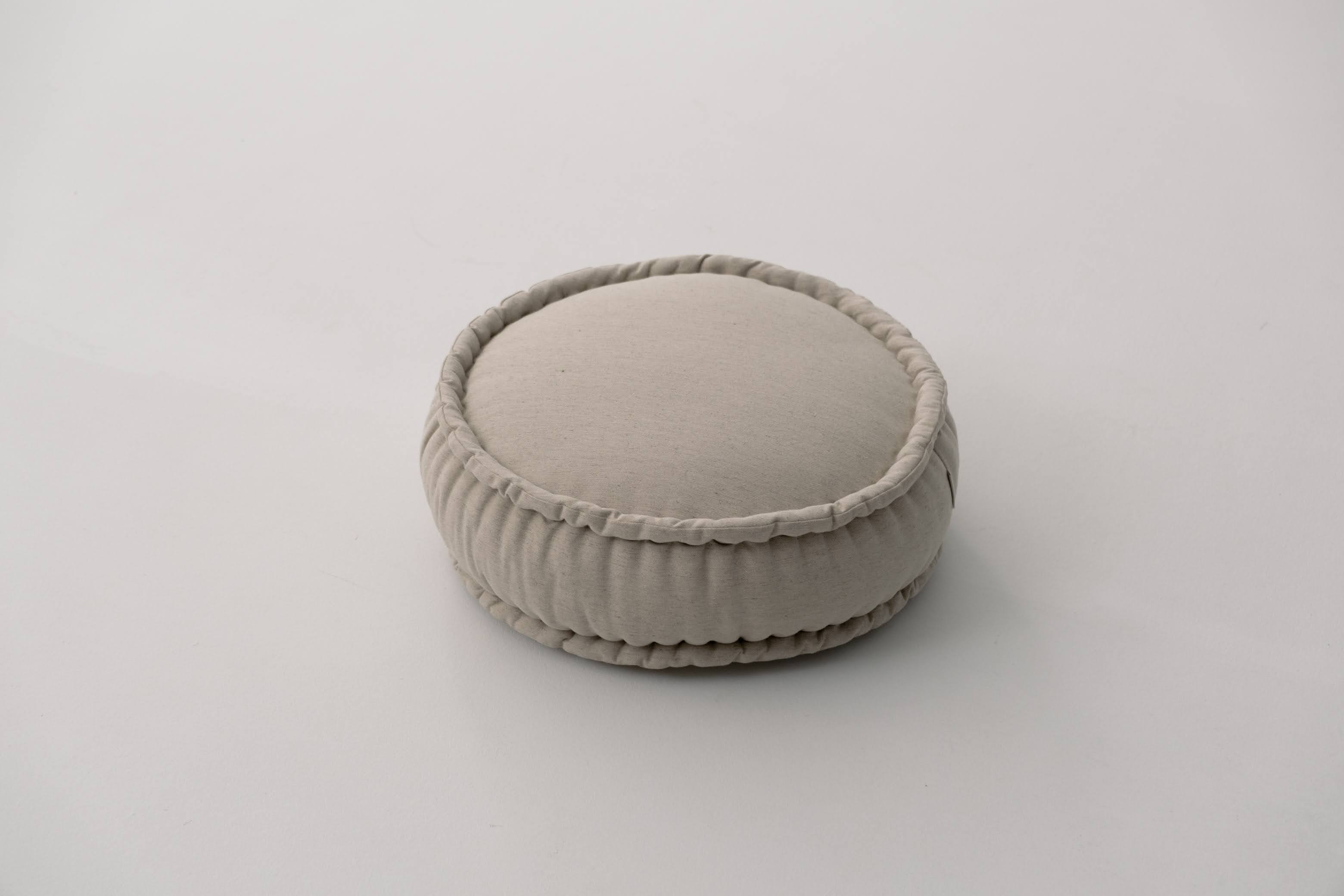 Thick Round Hemp Cushion filled Organic Hemp Fiber in natural Linen fabric Floor cushion Meditation pillow custom made size