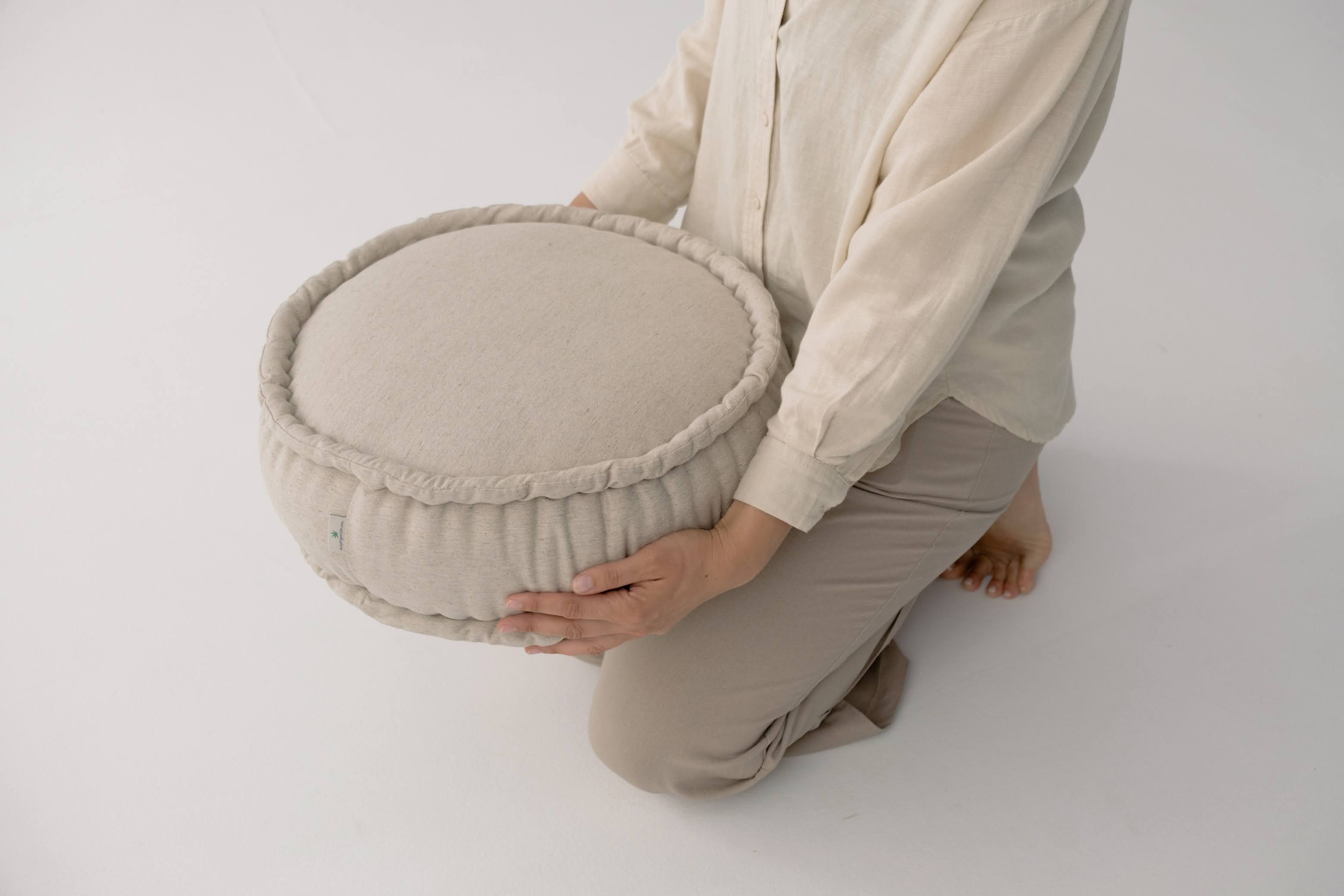Thick Round Hemp Cushion filled Organic Hemp Fiber in natural Linen fabric Floor cushion Meditation pillow custom made size