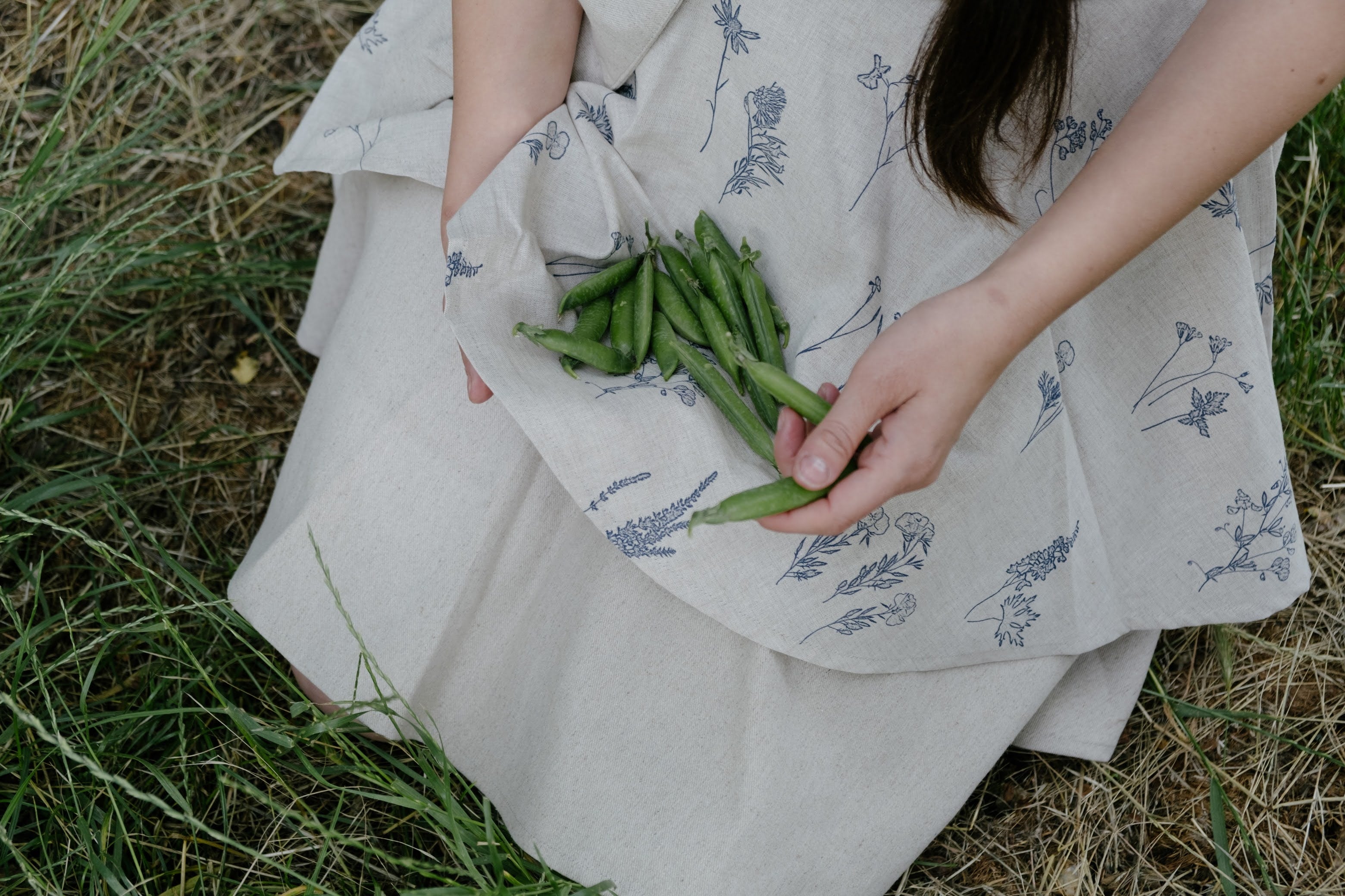 Vintage rustic Linen Waist Apron
