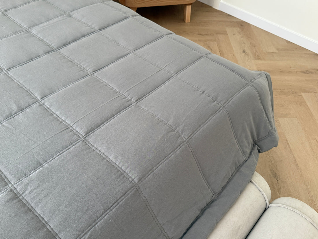Graphite Hemp Blanket Bedspread or Throw - Hemp Filling in Washed Linen Cotton fabric - Minimalist Bed Cover - Breathable Summer blanket