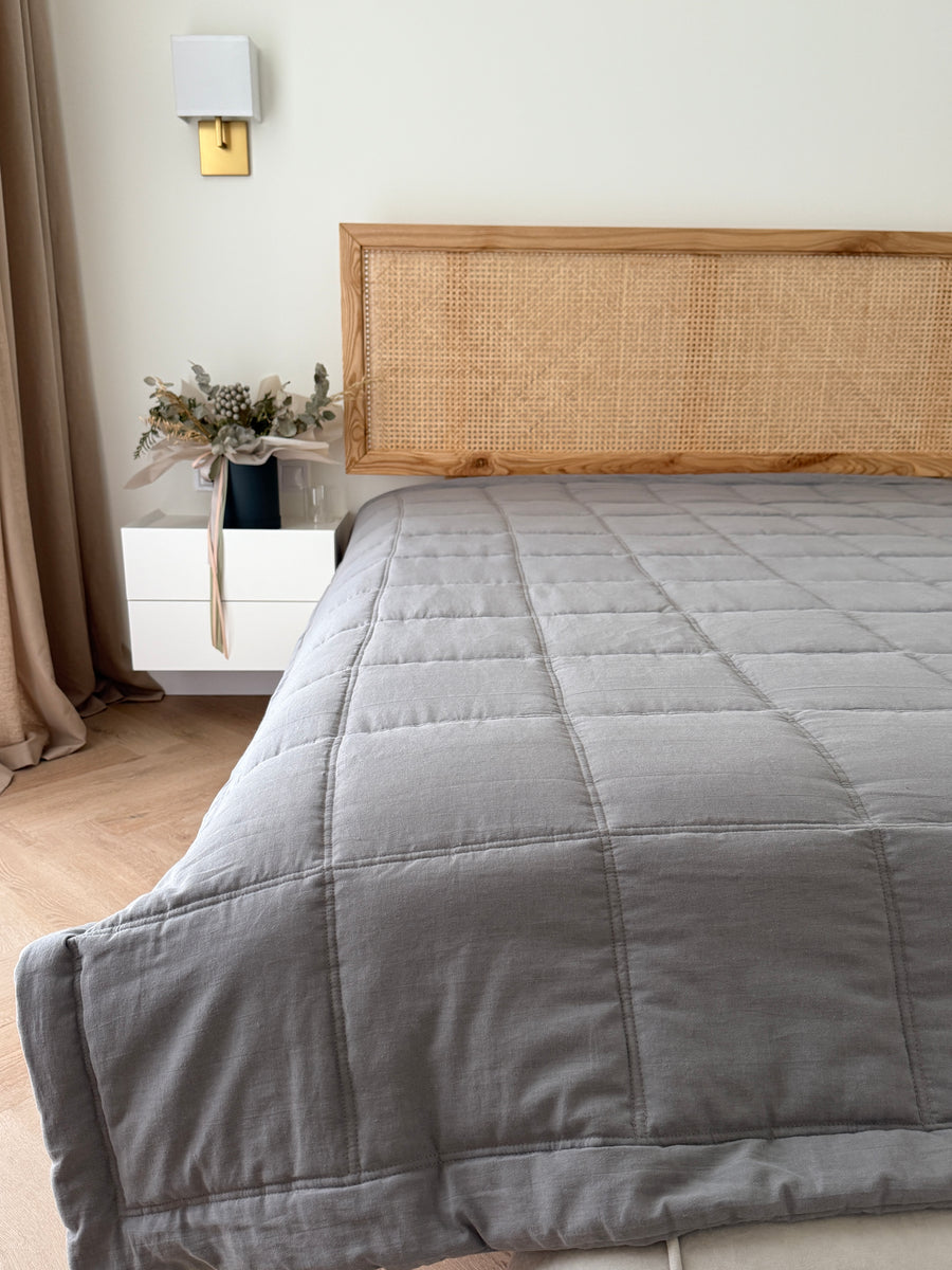 Graphite Hemp Blanket Bedspread or Throw - Hemp Filling in Washed Linen Cotton fabric - Minimalist Bed Cover - Breathable Summer blanket