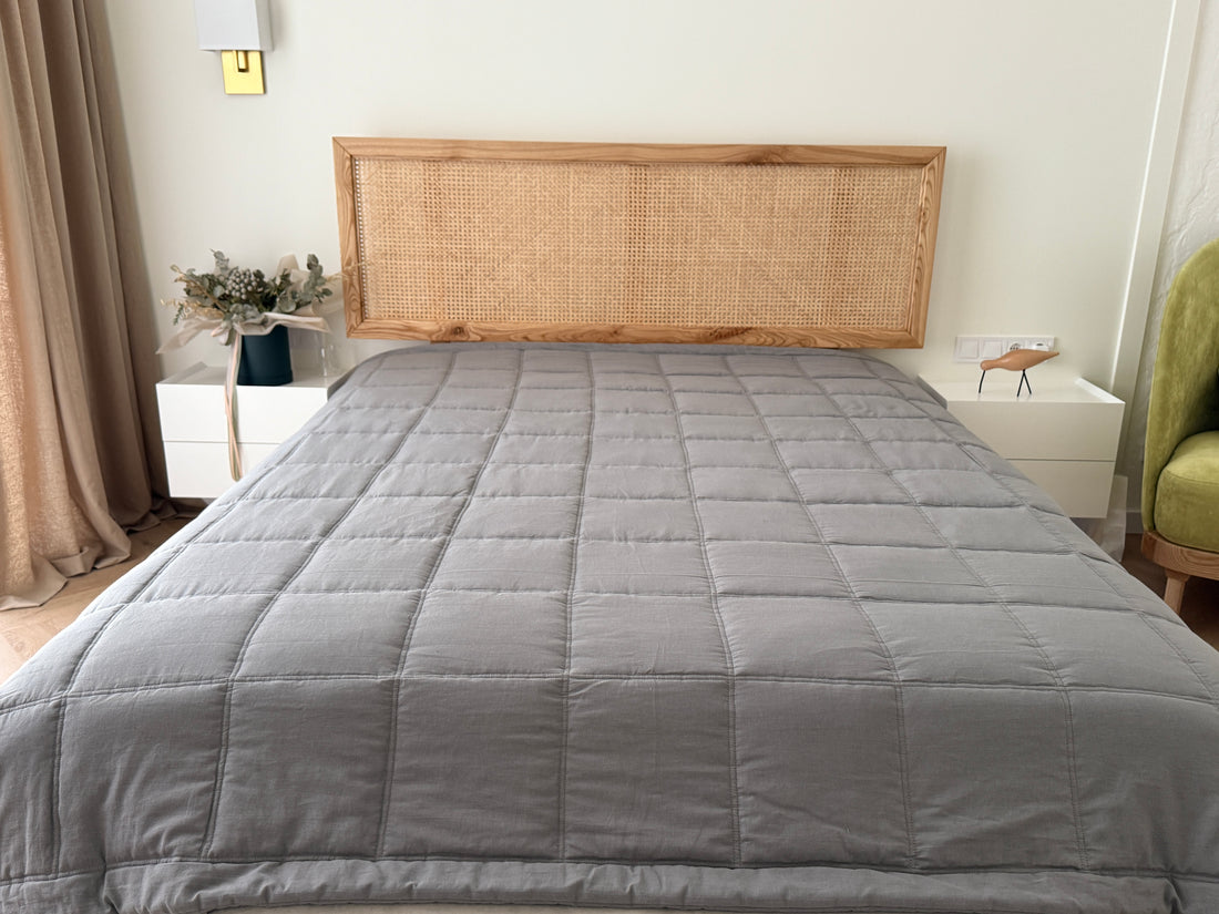 Graphite Hemp Blanket Bedspread or Throw - Hemp Filling in Washed Linen Cotton fabric - Minimalist Bed Cover - Breathable Summer blanket