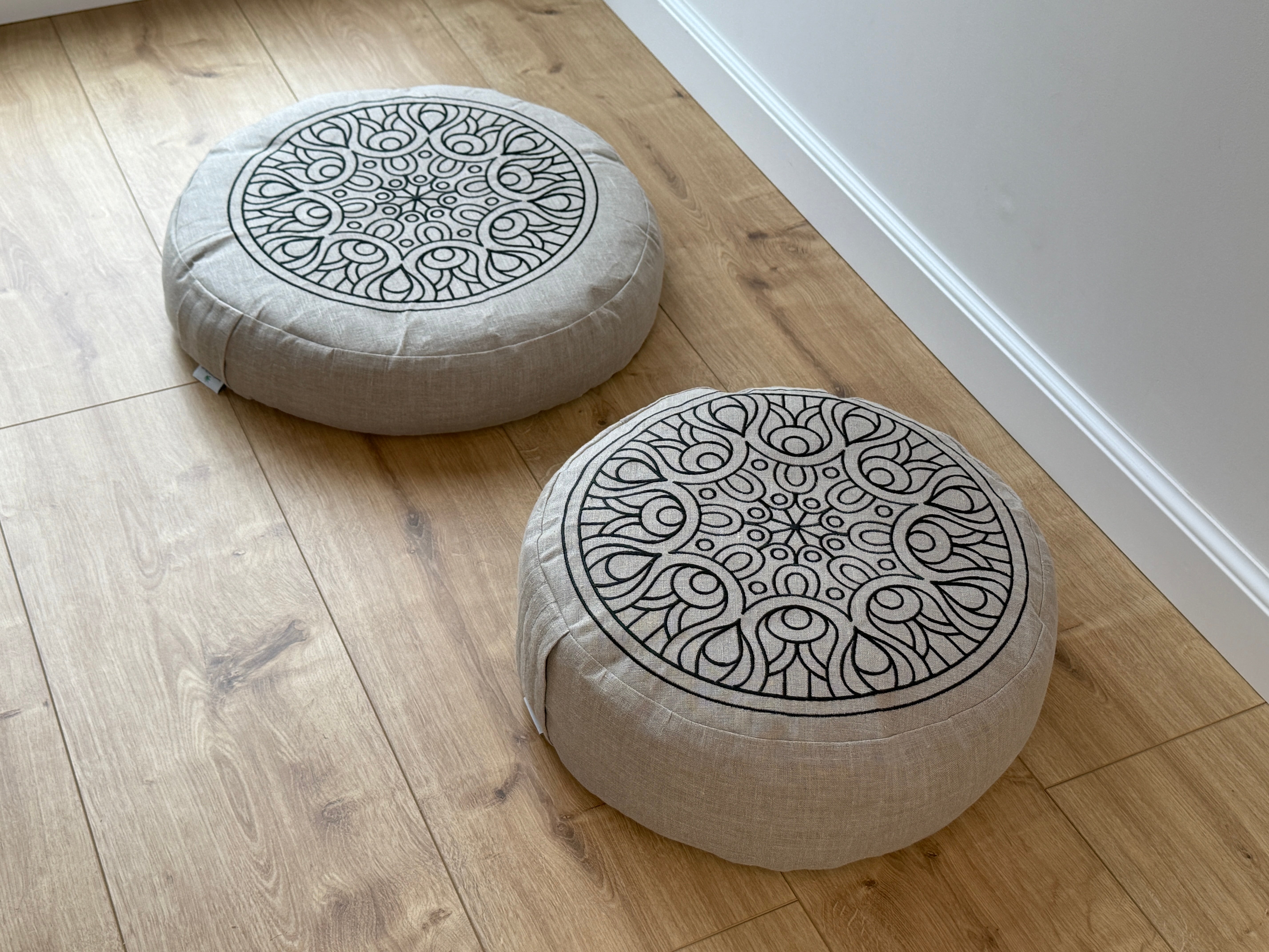 Embroidery Zafu Linen floor cushion with Buckwheat hulls /Organic Meditation cushion/ pillow seat/Meditation pillow for Yoga studio (Copy)