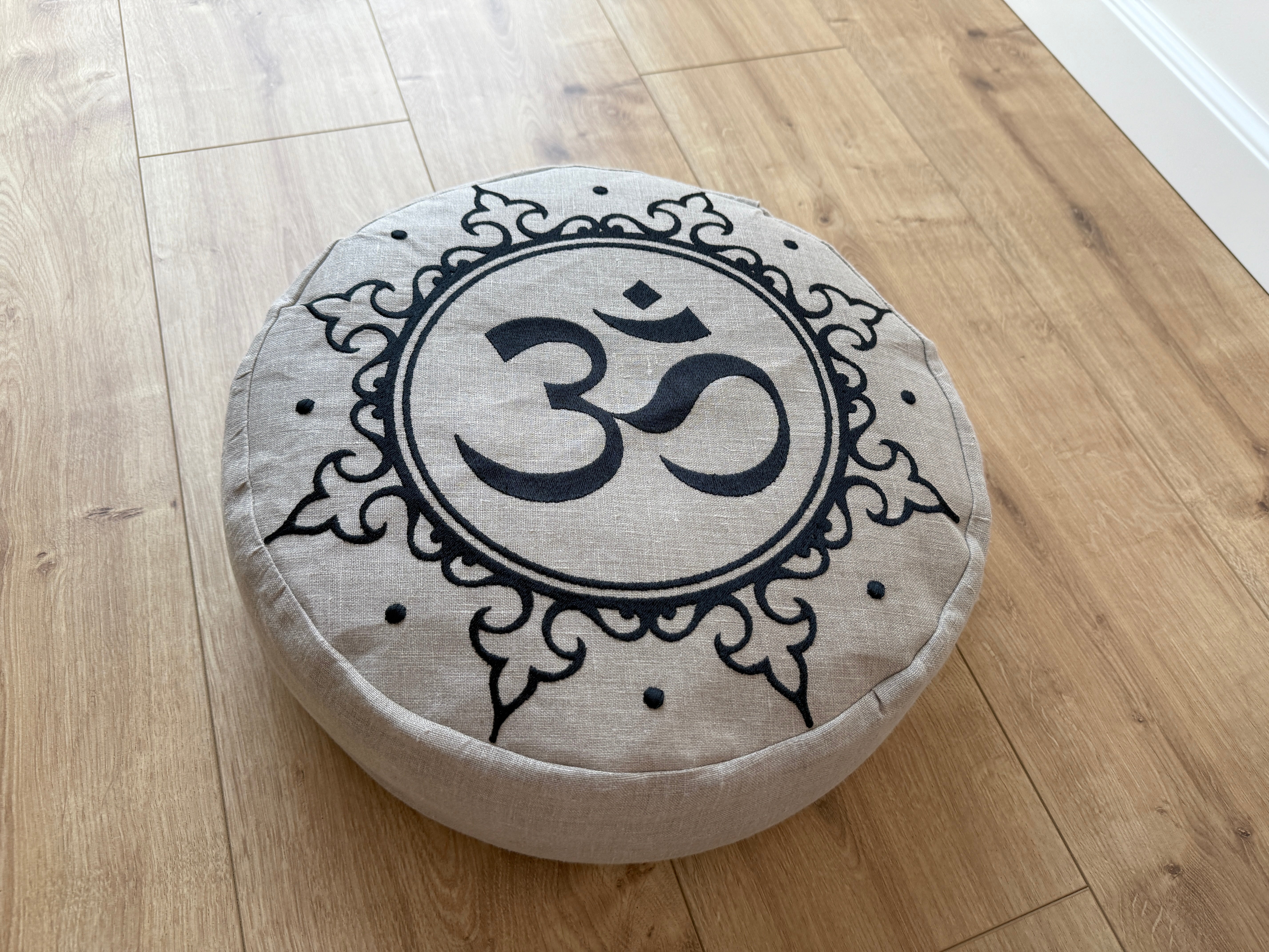 Embroidery Zafu OM Linen floor cushion with Buckwheat hulls /Organic Meditation cushion/ pillow seat/Meditation pillow for Yoga studio