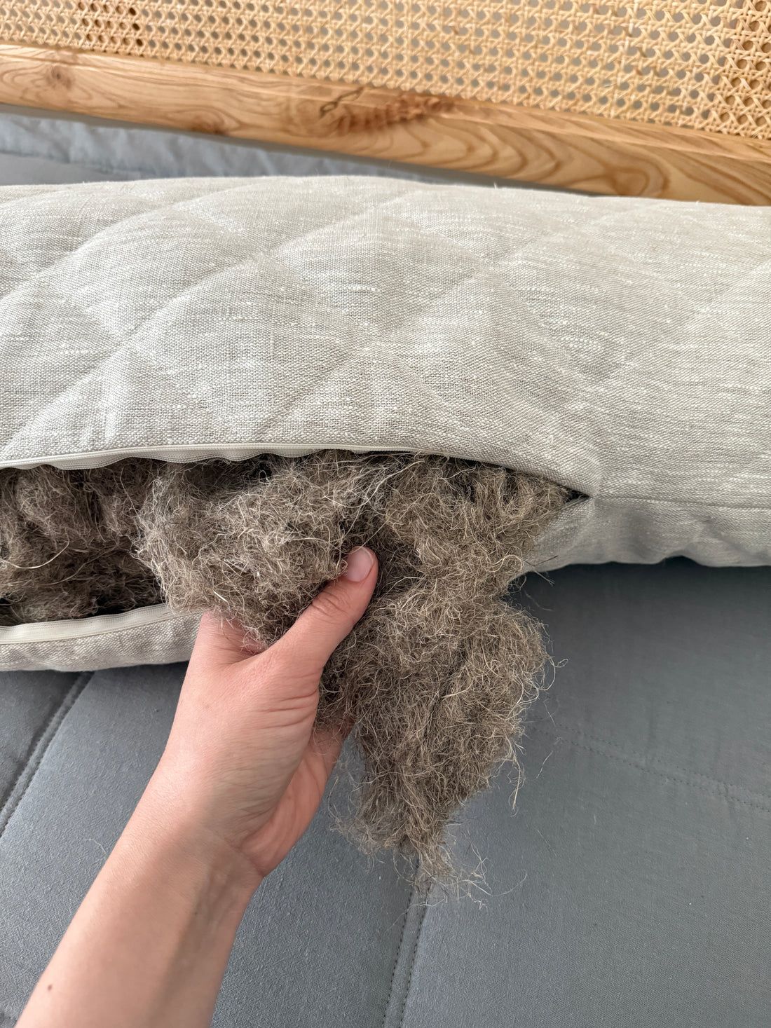 Quilted Hemp Body Pillow Filled Breathable Hemp Fiber Filler in Natural Linen Fabric / Side Sleeper Support Pillow with regulation height
