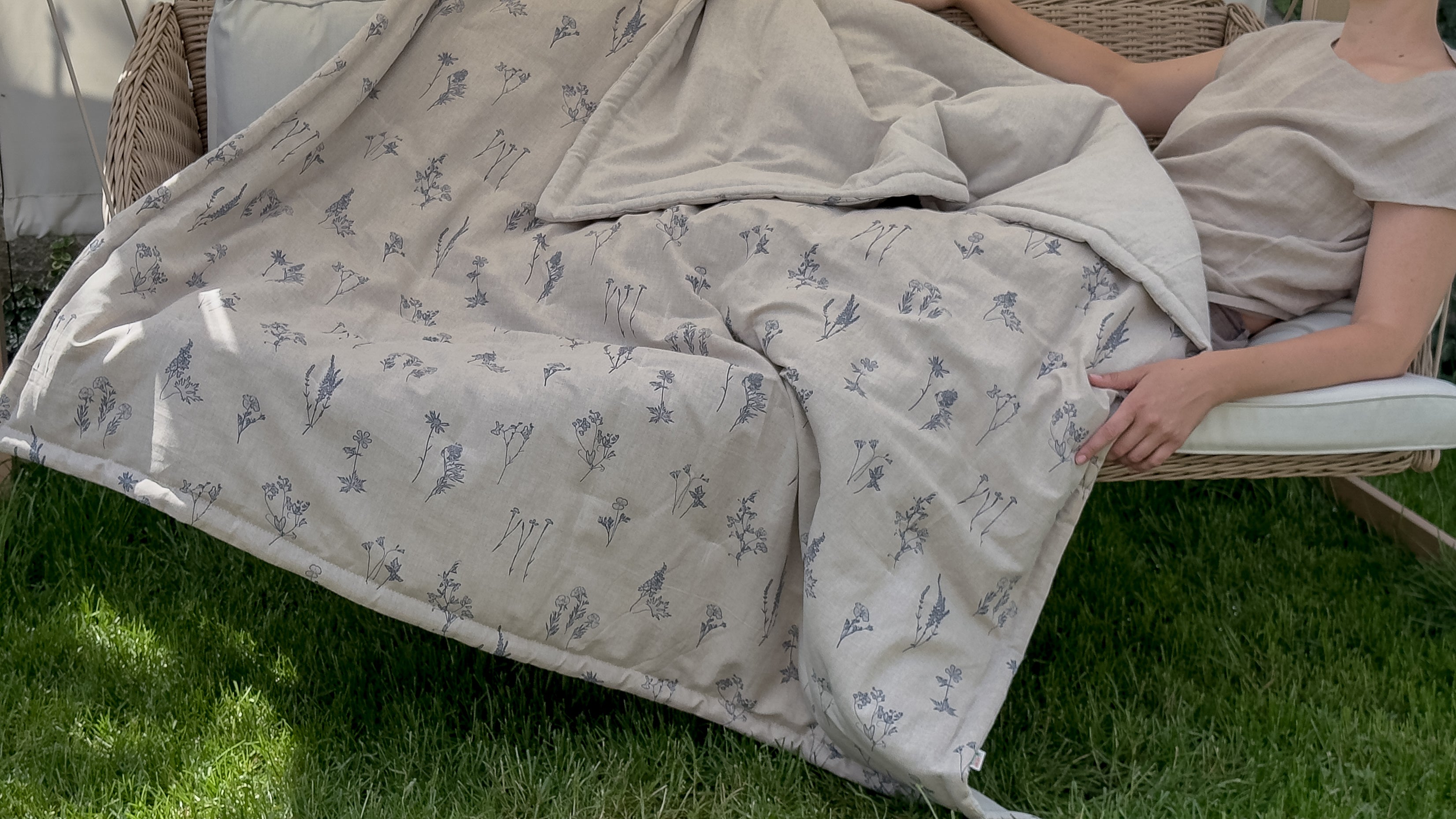 Natural Hemp Blanket in floral design natural linen fabric filled organic Hemp fiber filler Custom size Blanket