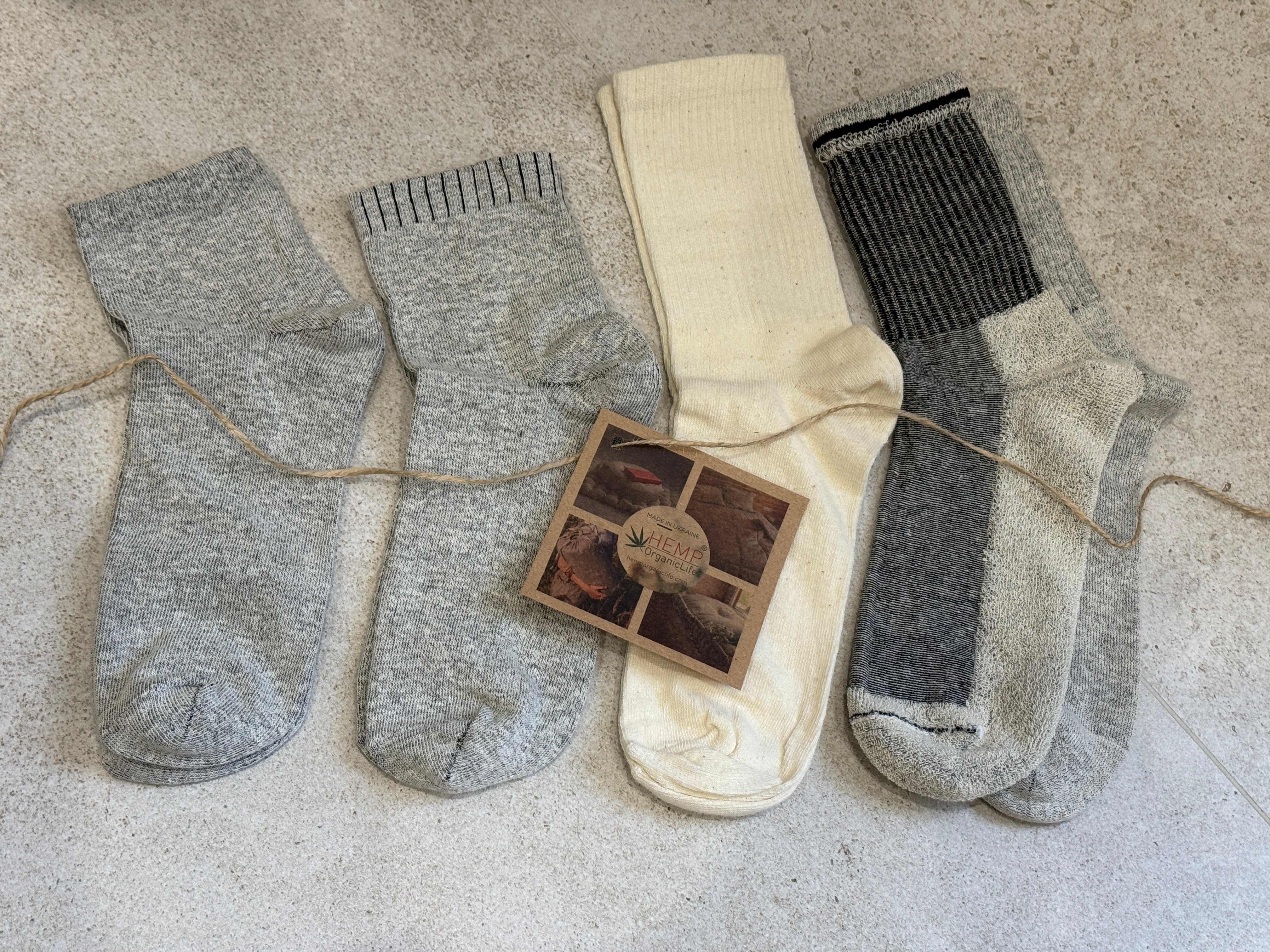 HEMP Socks set of 4 different pairs Unisex for men / women / Breathable Hemp Fiber