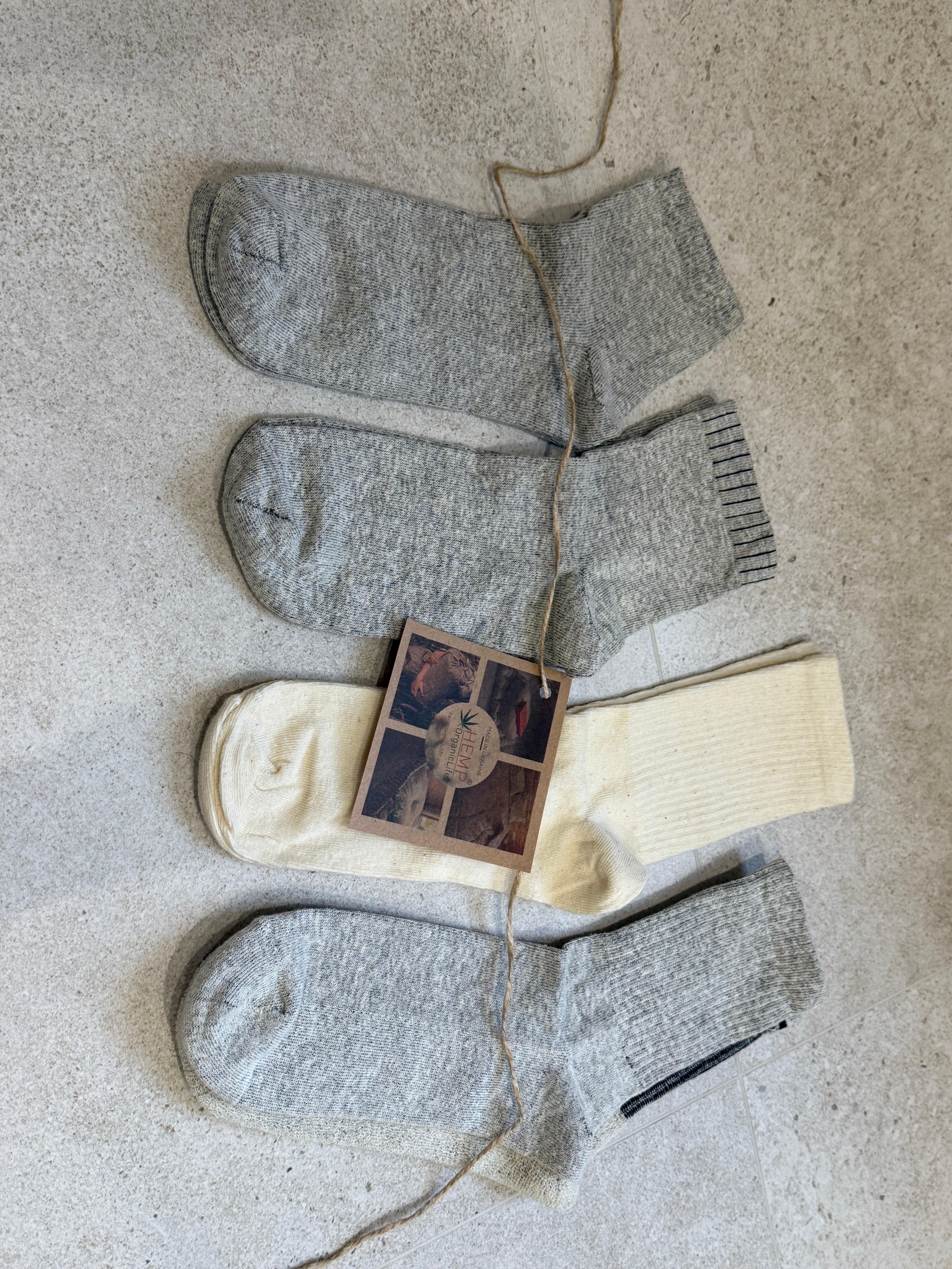 HEMP Socks set of 4 different pairs Unisex for men / women / Breathable Hemp Fiber