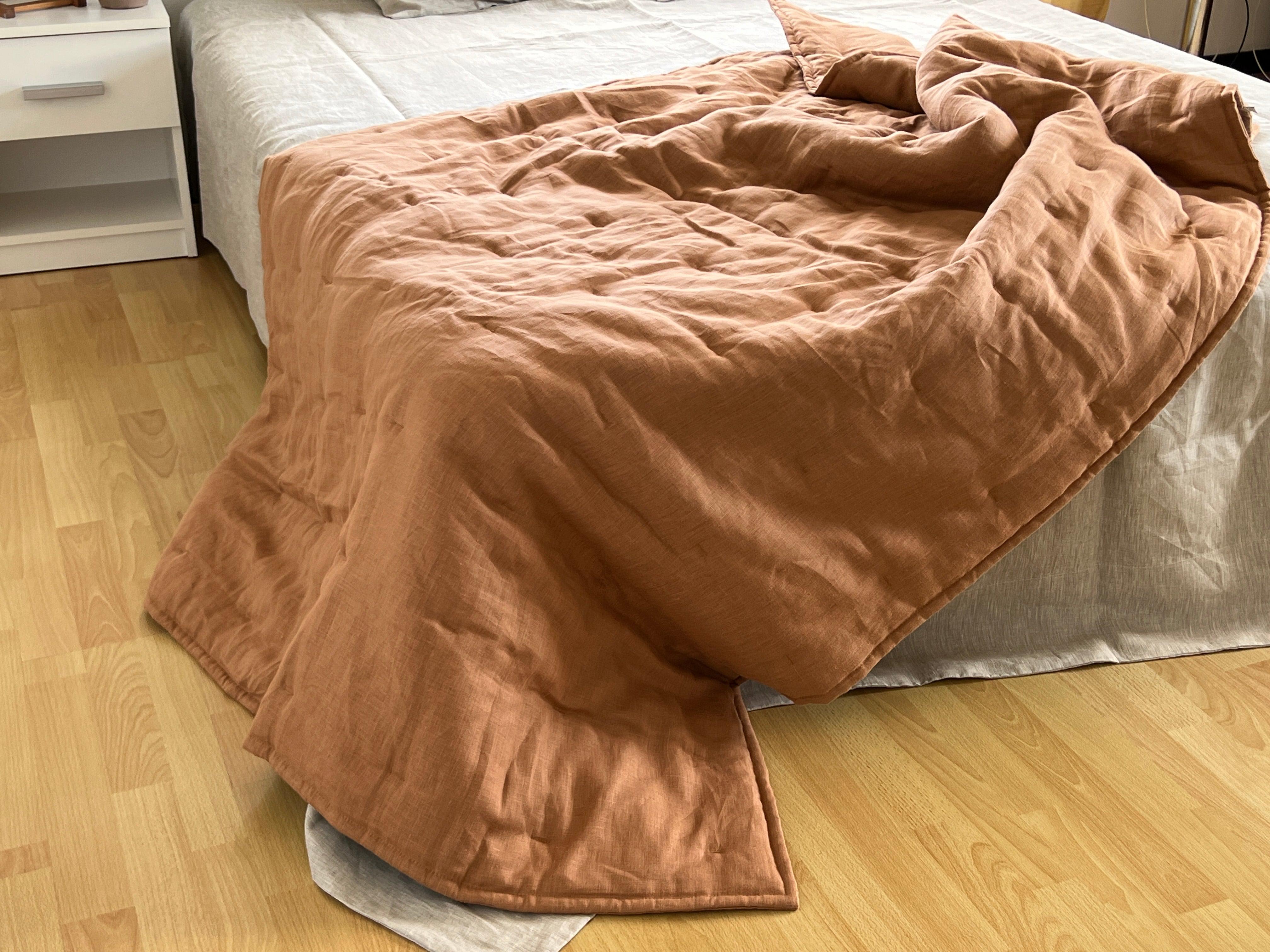 Soft Natural HEMP Linen blanket organic Hemp fiber filling in Natural Linen Fabric Full Twin Queen custom size cozy organic quilted blanket