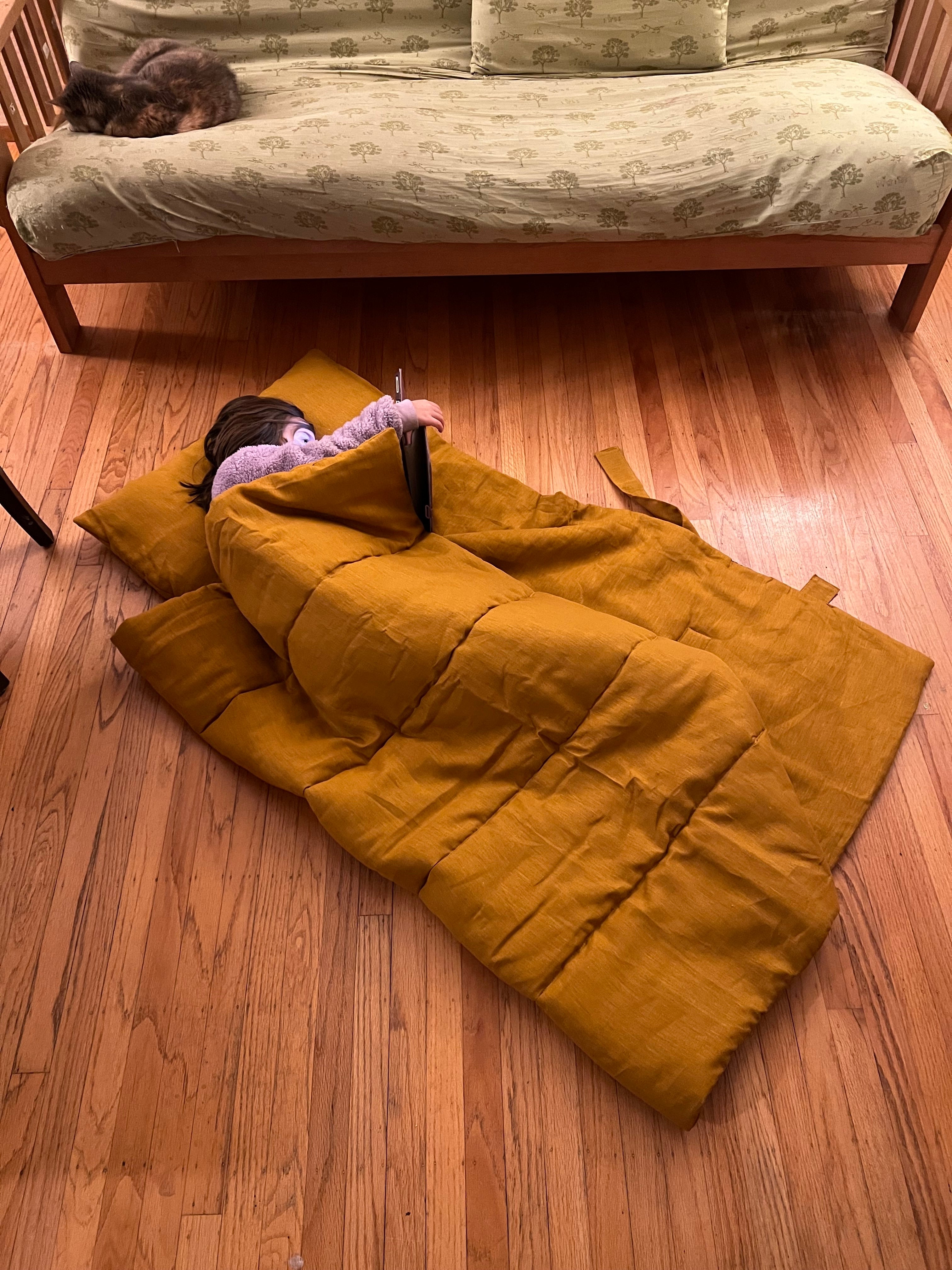 Kindergarten Hemp Linen Sleeping Bag with Pillow School Nap Mat Kids Organic Hemp Fiber Filling in mustard Linen Fabric hand made