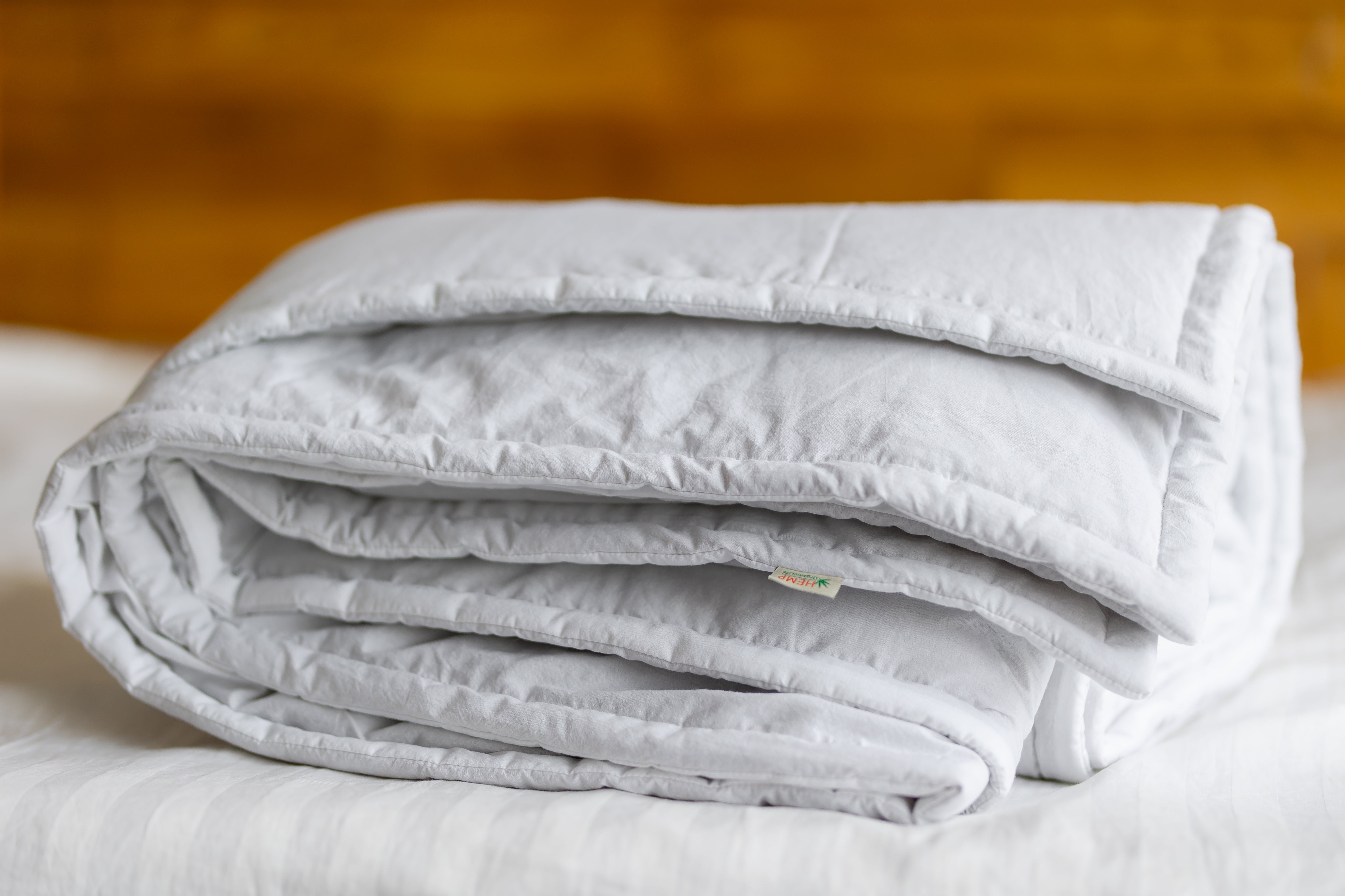 Hemp Blanket with Washed Cotton: Thin, Lightweight Summer Quilt