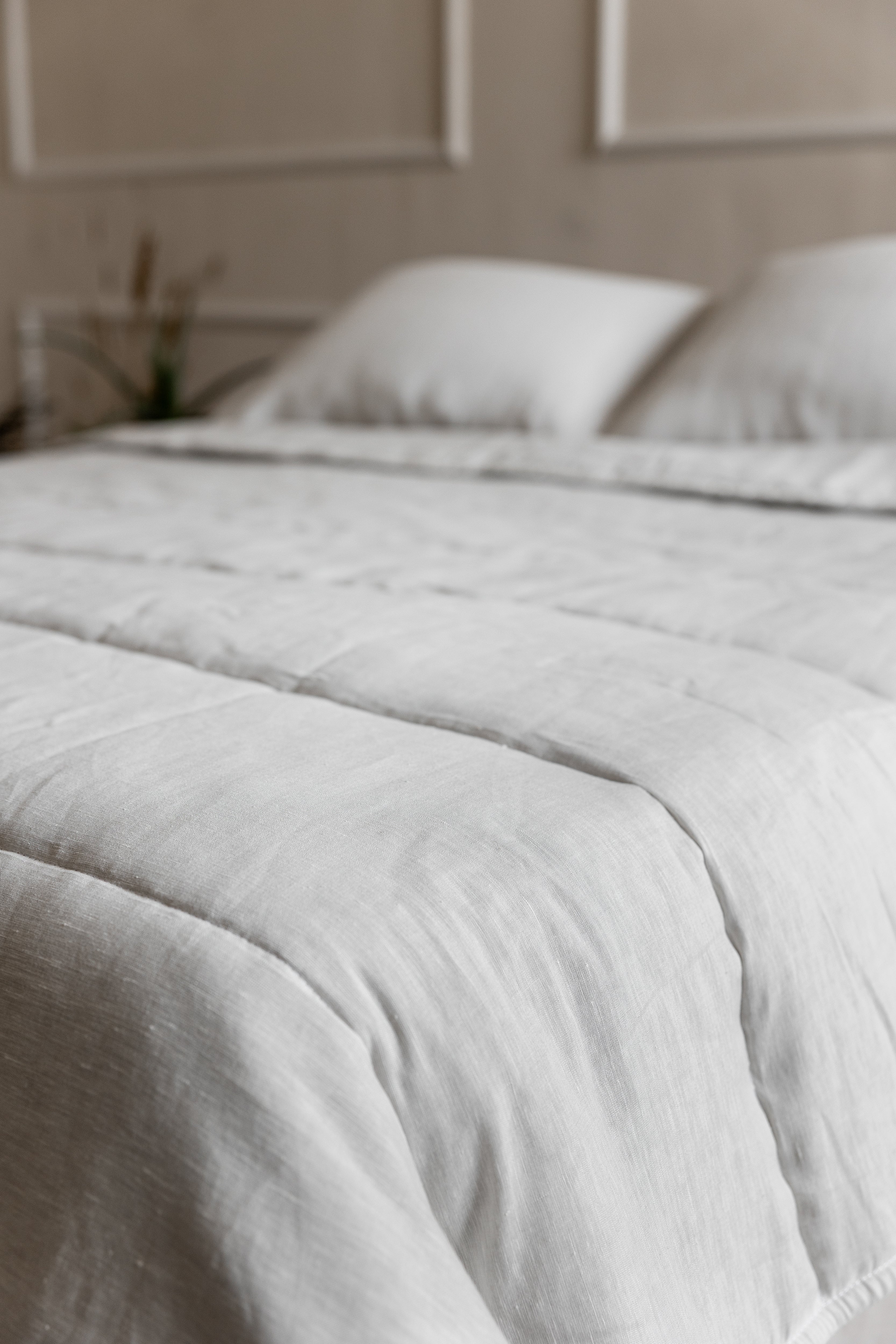Unique Aloe Linen Hemp Blanket filled organic Hemp Fiber in aloe linen fabric Full Queen King Custom Size Hand Made off-white color