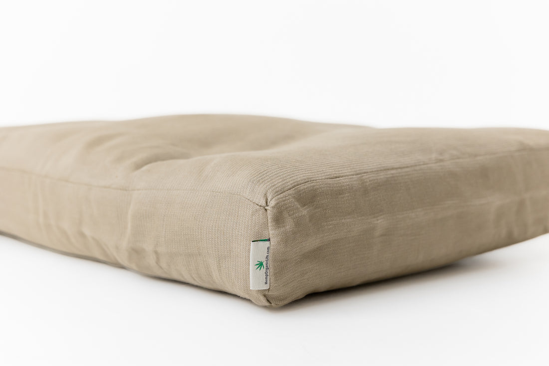 Natural Hemp Linen Pet Mat Pad Cushion with Removable non-dyed grey Linen Cover organic hemp fiber filler in non-dyed linen fabric