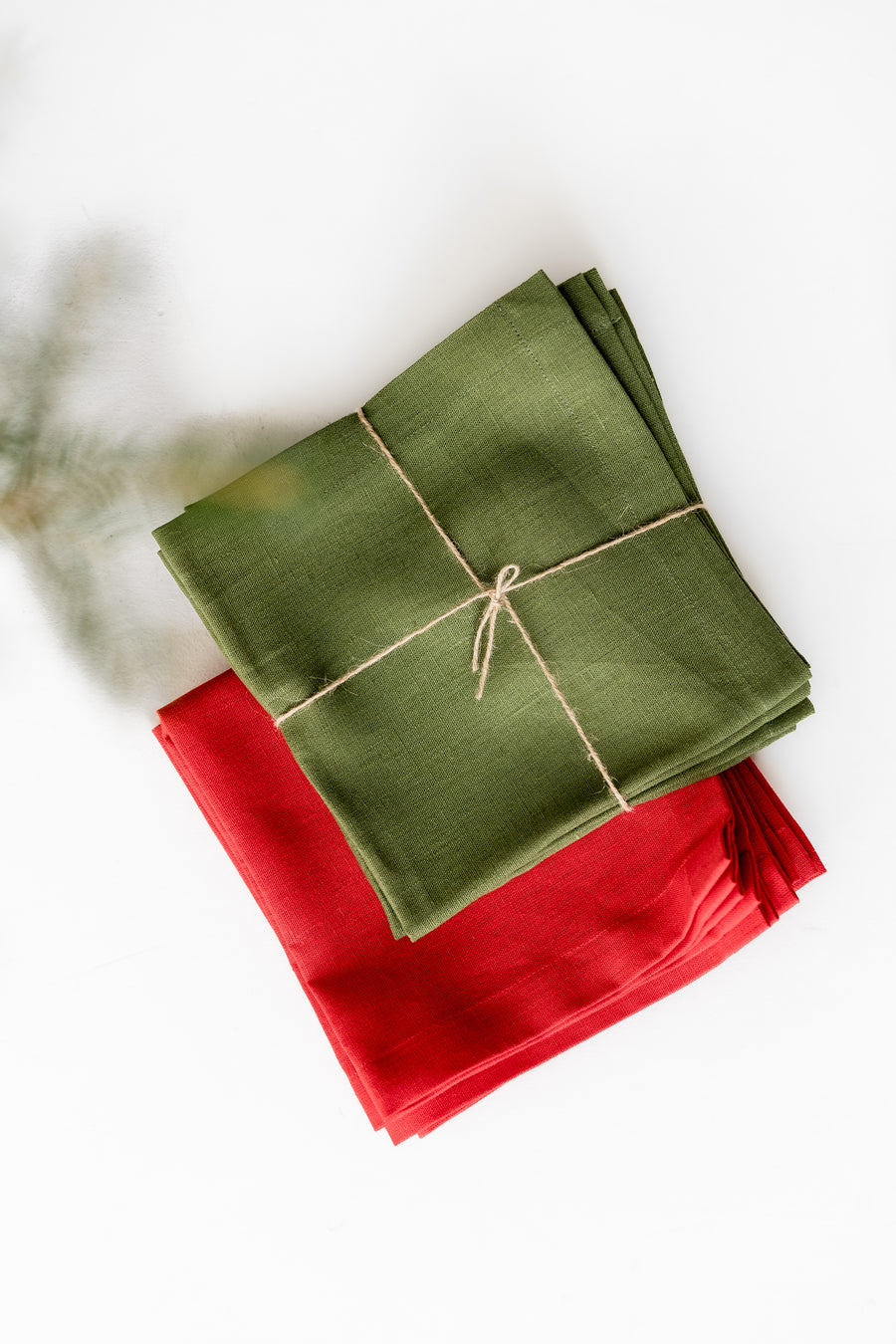 Christmas Napkins set of 4 pcs Linen Napkins Red / Green Custom order napkins Cloth napkins set Table linens Christmas Gift gift for her