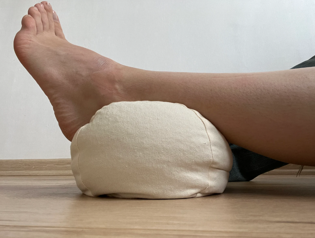 Cotton Bolster filled organic Buckwheat hulls yoga pillow Meditation pillow natural non dyed cotton fabric