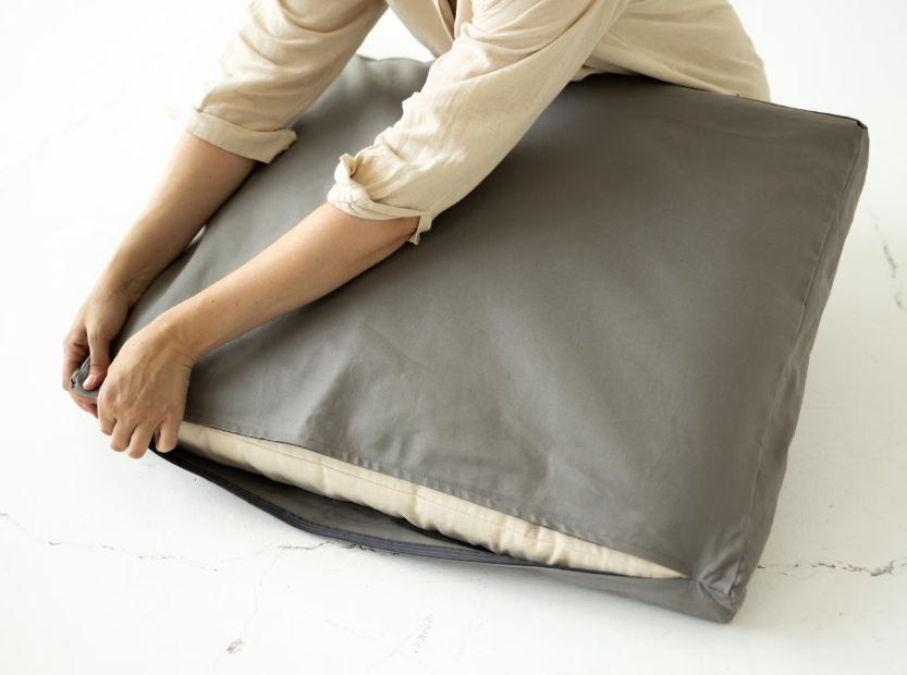 Special listing for Alex Laberge one-piece removable cover for topper from 2 parts with ties 66"x53" &amp; 36"x27" in grey moisture-repellent cotton