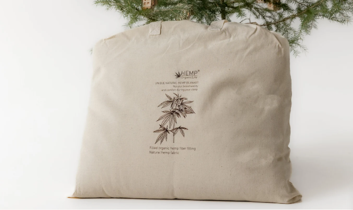300 gsm Natural Hemp Comforter / Ashen Pink Linen Blanket / Breathable / Hand Made Eco bedding / Temperature Regulating