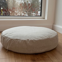 Special listing for P four round cushions with a diameter of 40 cm and four 50x50cm cushions with zipper covers
