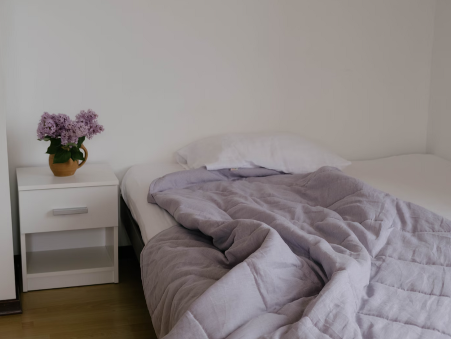 43" x 57" (110 x 145 cm) Lilac HEMP Linen Blanket Quilt Linen Fabric filled organic Hemp Fiber Filler