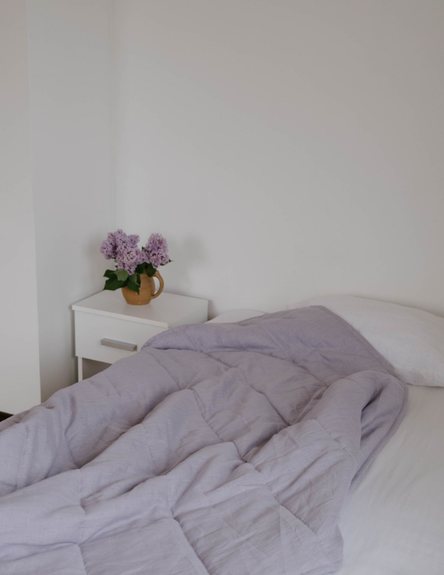 43" x 57" (110 x 145 cm) Lilac HEMP Linen Blanket Quilt Linen Fabric filled organic Hemp Fiber Filler