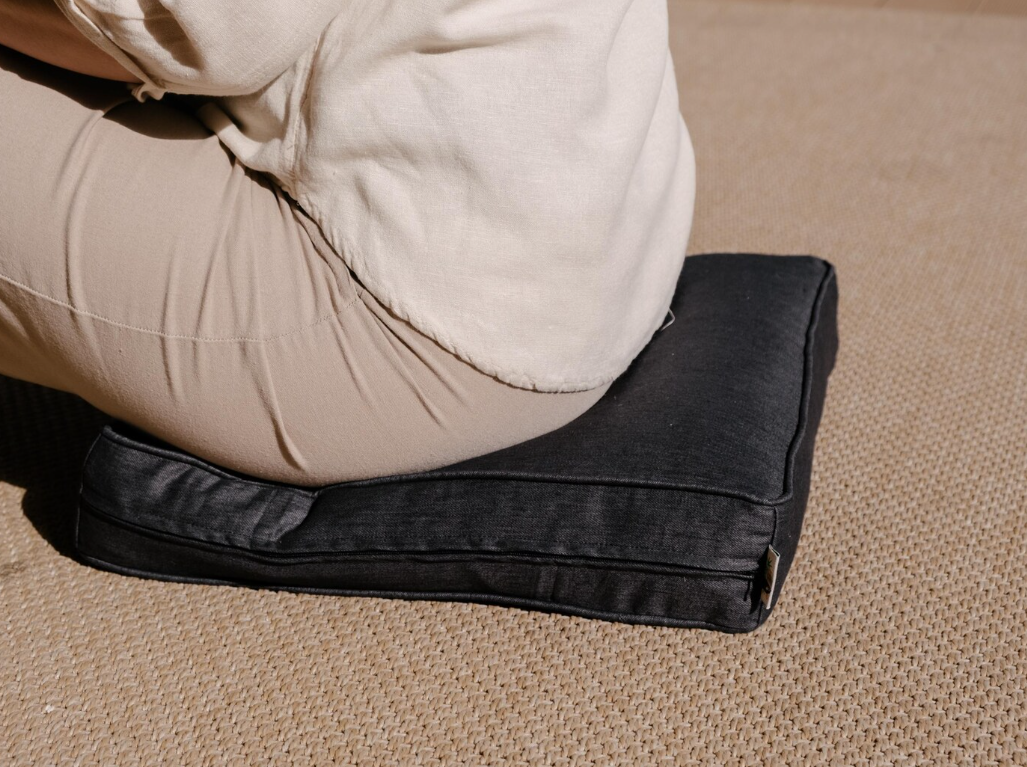 Hemp Cushion with sewn-in piping along the edge Linen Removable Cover Hemp fiber filling Floor Bench Window Cushion