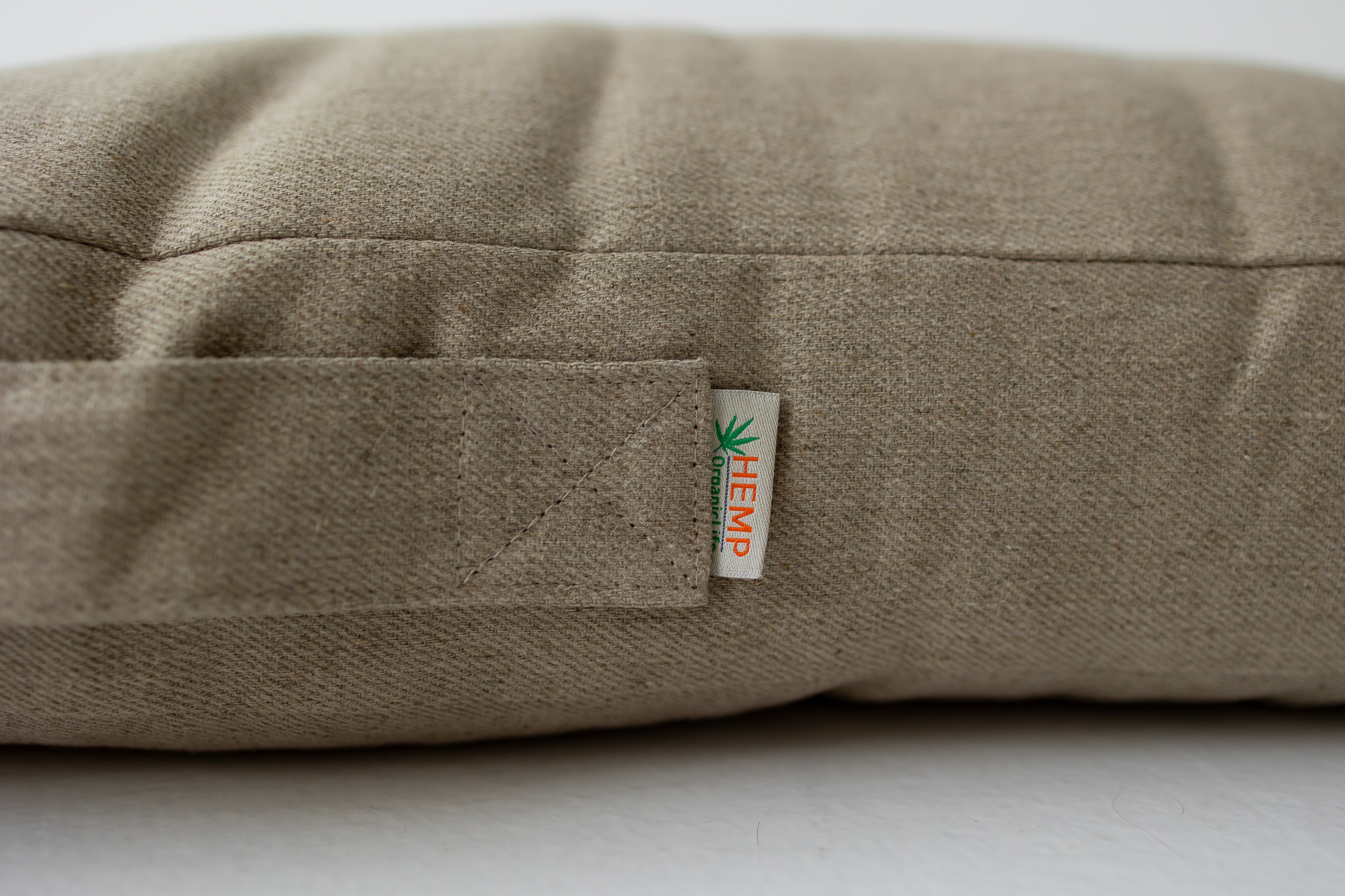 Hemp-filled Linen Shikibuton Mat organic Topper Futon with Hemp Fiber Filler inside in natural non-dyed Linen fabric 3” thickn Roll-up Bed