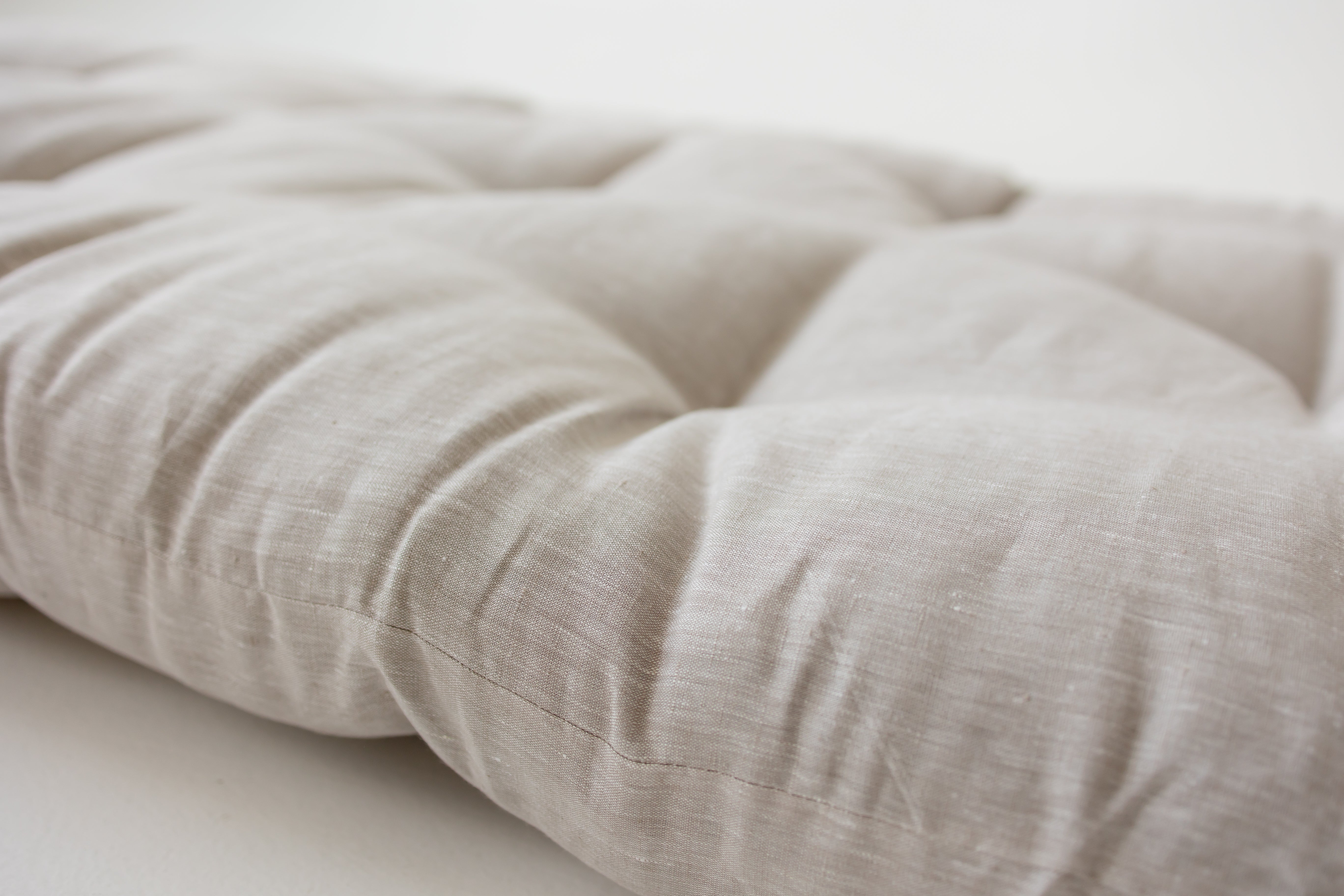 Hemp Linen Shikibuton Mat 3” thick organic mat with hemp fiber filler inside in natural non-dyed Linen fabric