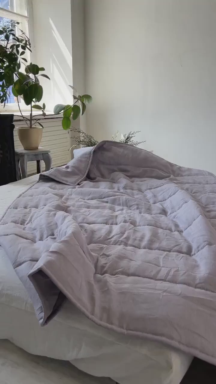 43" x 57" (110 x 145 cm) Lilac HEMP Linen Blanket Quilt Linen Fabric filled organic Hemp Fiber Filler