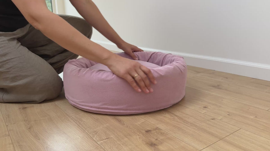 Round Hemp Cotton velvet Light Pink Pet Bed with Removable Washable Natural velvet Cover Filled Organic Hemp Fiber house eco-friendly Gift