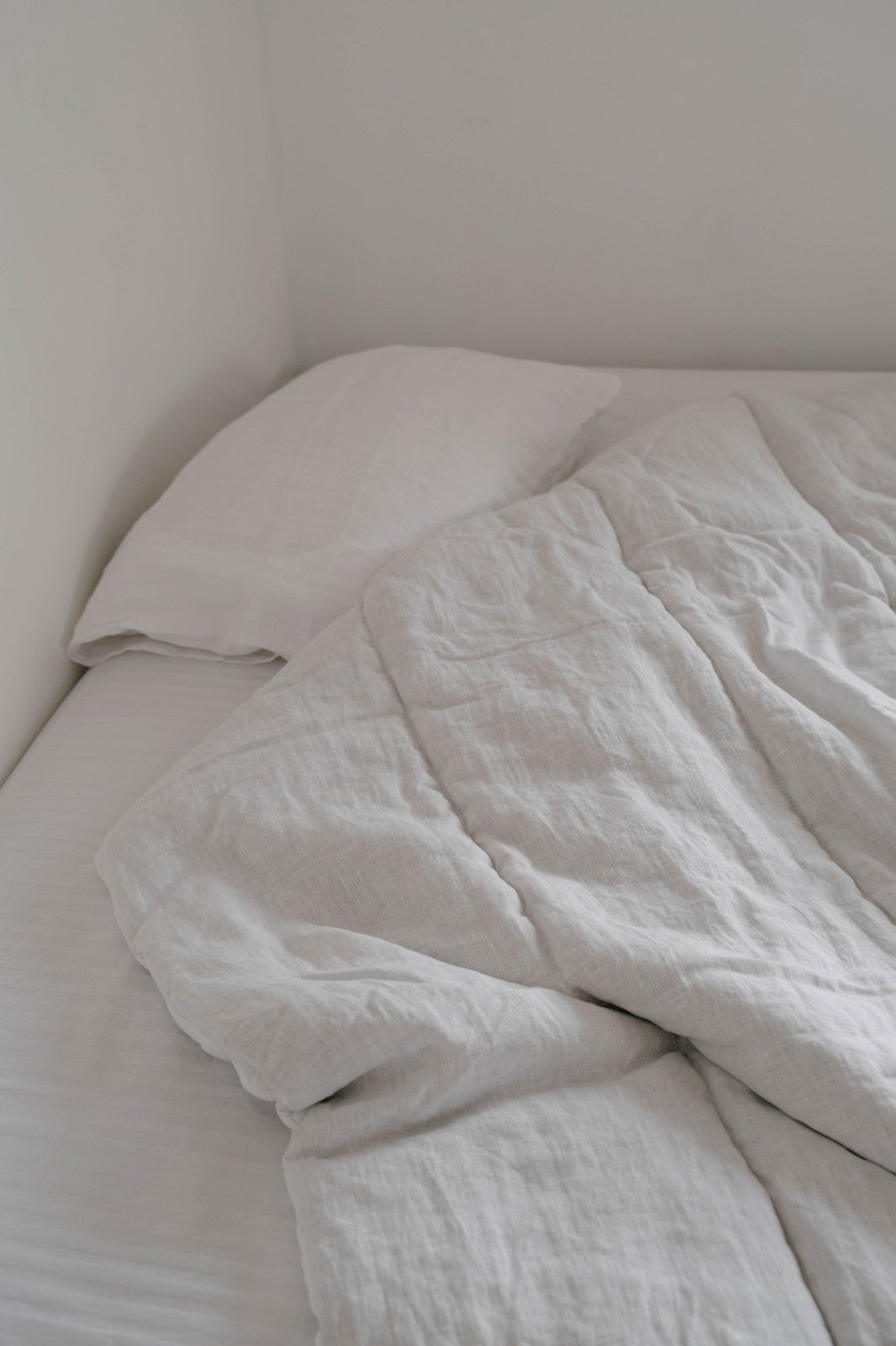 White Winter Organic HEMP + FLAX comforter  blanket duvet - natural linen fabric with filler organic Hemp fiber