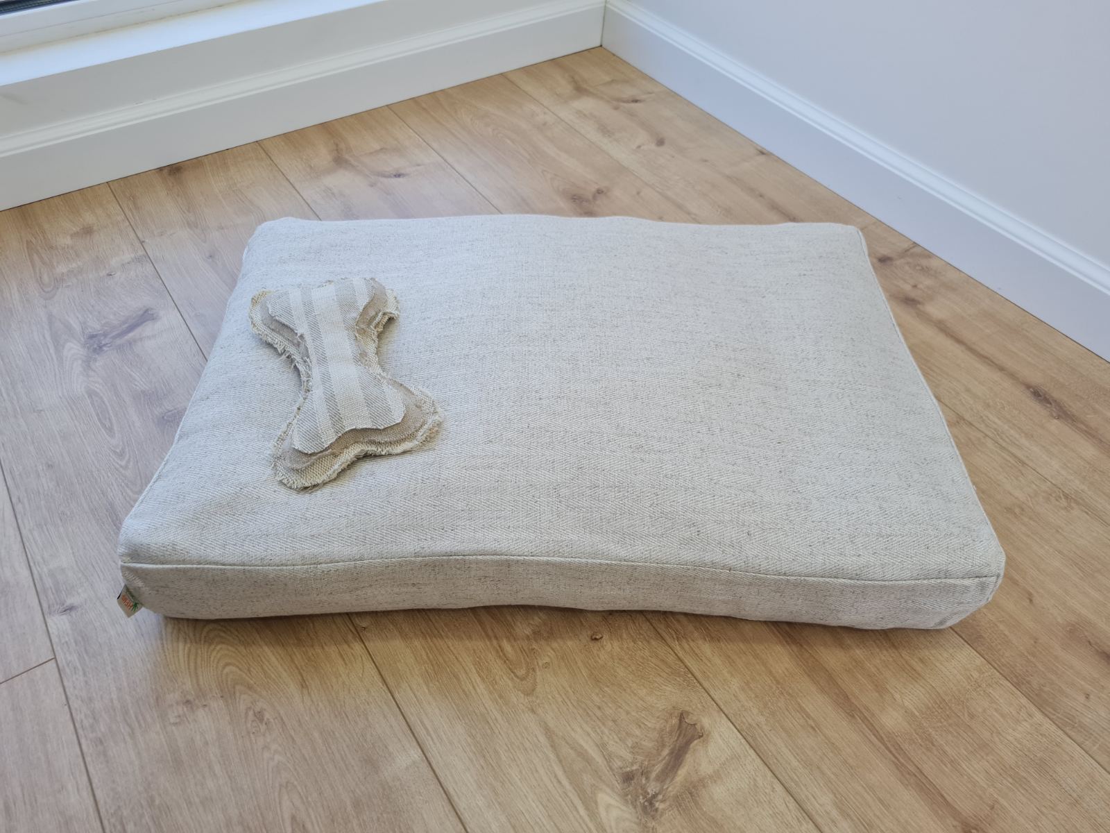 Natural Hemp Linen Pet Mat Pad Cushion with Removable non-dyed grey Linen Cover organic hemp fiber filler in non-dyed linen fabric