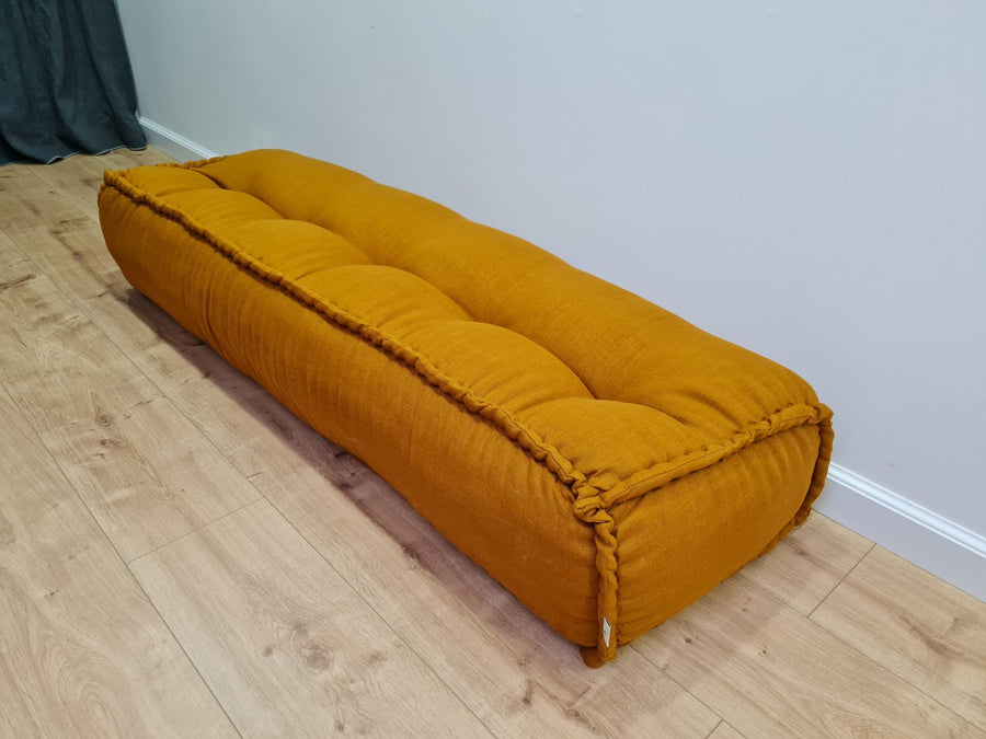 Special listing for Gaby Sherman one 68"x86" hemp blanket 300 g in linen fabric in Ashen Pink and three 60 x 65 x 13.5 cm Covers with zippers in Mustard linen