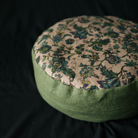 Zafu Linen floor cushion with Buckwheat hulls /Organic Meditation cushion/ pillow seat/Meditation pillow for Yoga studio