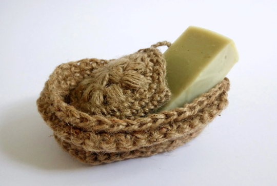 Organic soap-dish Hemp 100%, hand knit soap dish / All natural / Hemp soap - dish/ eco-friendly / Soap box/ Hemp/ Hemp cord