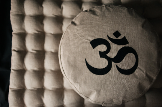 Embroidery Zafu OM Linen floor cushion with Buckwheat hulls /Organic Meditation cushion/ pillow seat