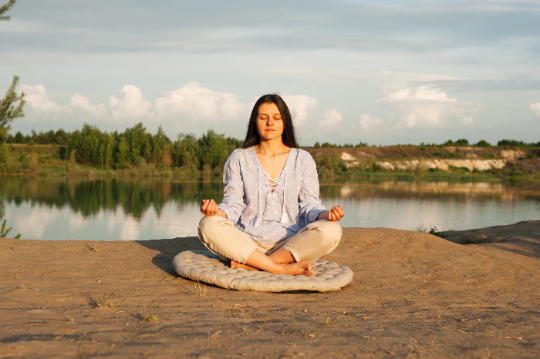 Round meditation cushion with Buckwheat hulls Linen Floor Meditation mat pouf Pillow Seat Yoga cushion