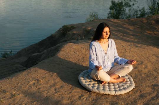 Round meditation cushion with Buckwheat hulls Linen Floor Meditation mat pouf Pillow Seat Yoga cushion