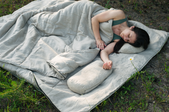 Thick 200 x 200 cm Double HEMP Sleeping bags in linen fabric filled unique organic hemp fiber filling  family large sleep bags blanket, hand made