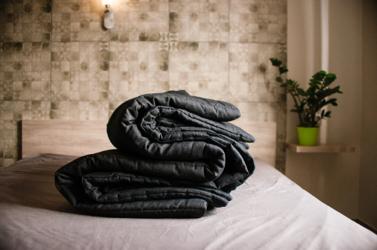 Black HEMP Linen comforter Blanket Duvet insert 400 gr filler organic Hemp fiber in natural linen fabric