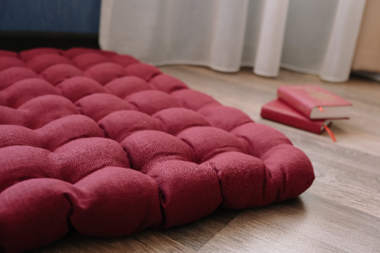 Maroon meditation cushions set Zafu and Zabuton with buckwheat hulls floor pillow Zen yoga space