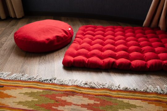 Meditation Set Zafu & Zabuton with Buckwheat hulls Red Linen Floor cushions Meditation pillow Meditation cushion Pillow Seat Yoga